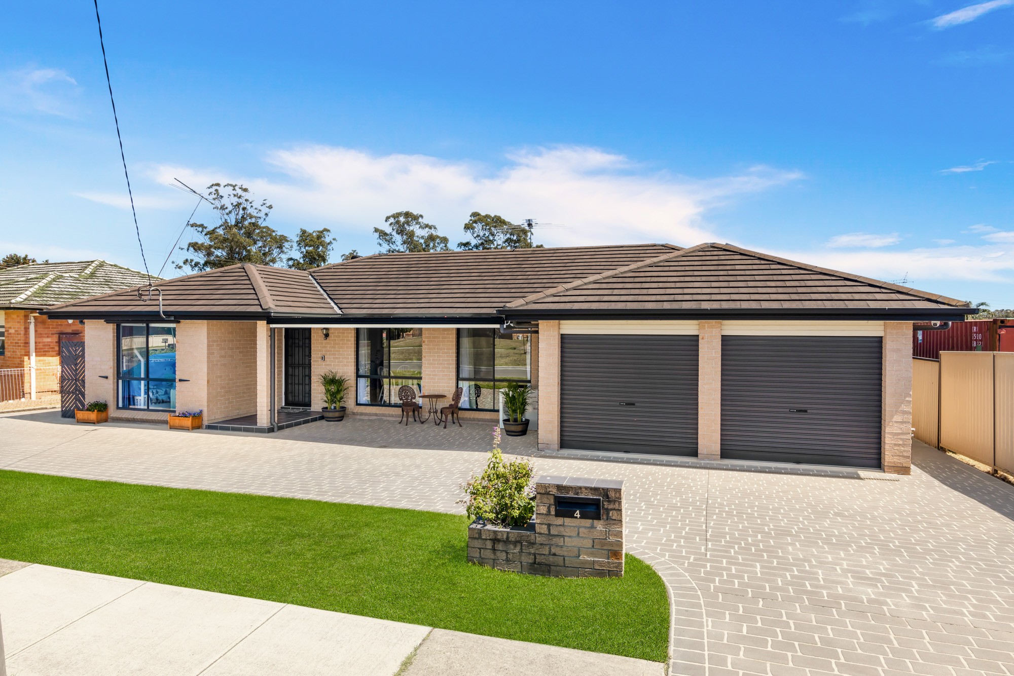 4 Moresby Crescent, Whalan, NSW 2770