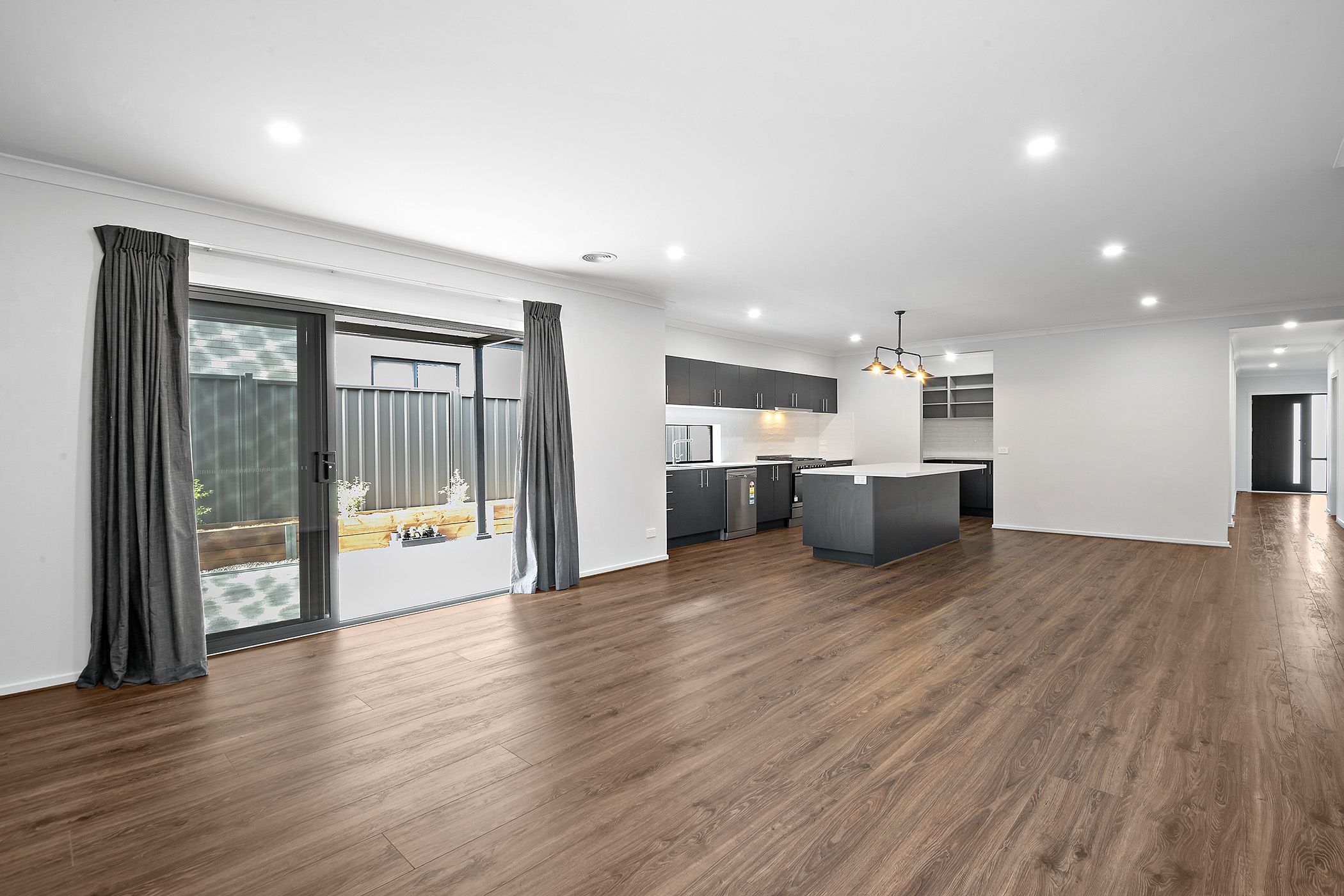13 Chrysalis Crescent, Clyde, VIC 3978