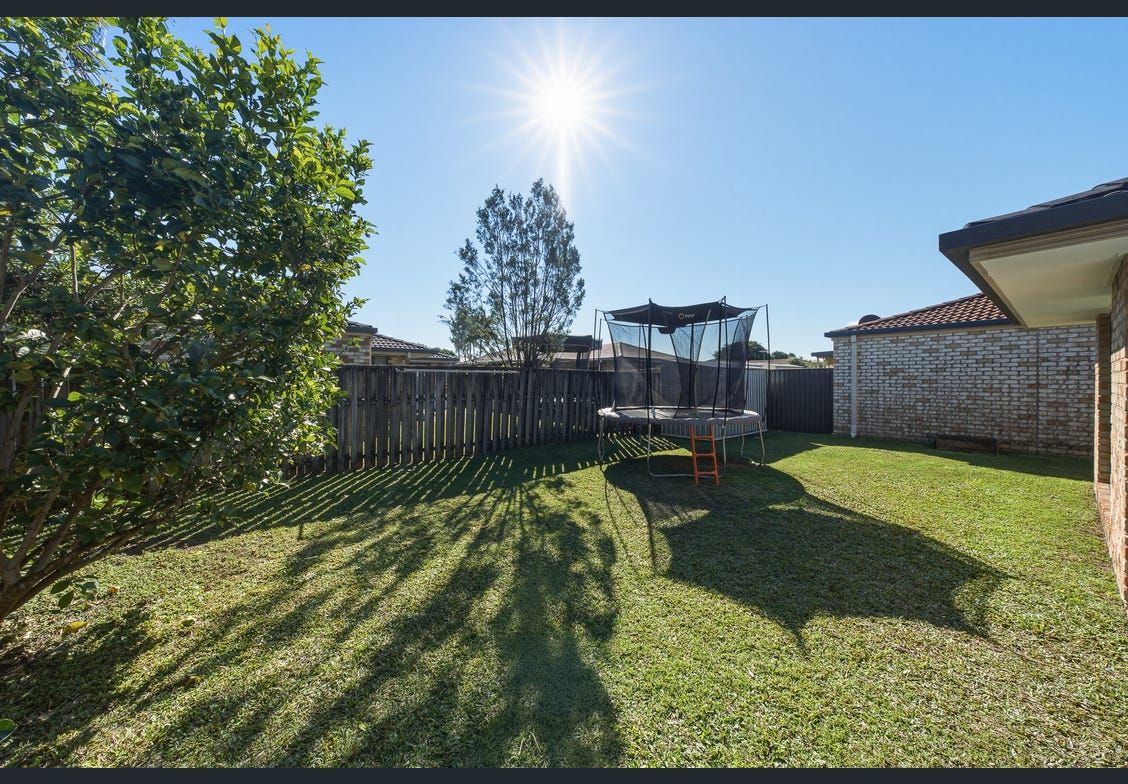 74 Denning Road — photo 16 of 17