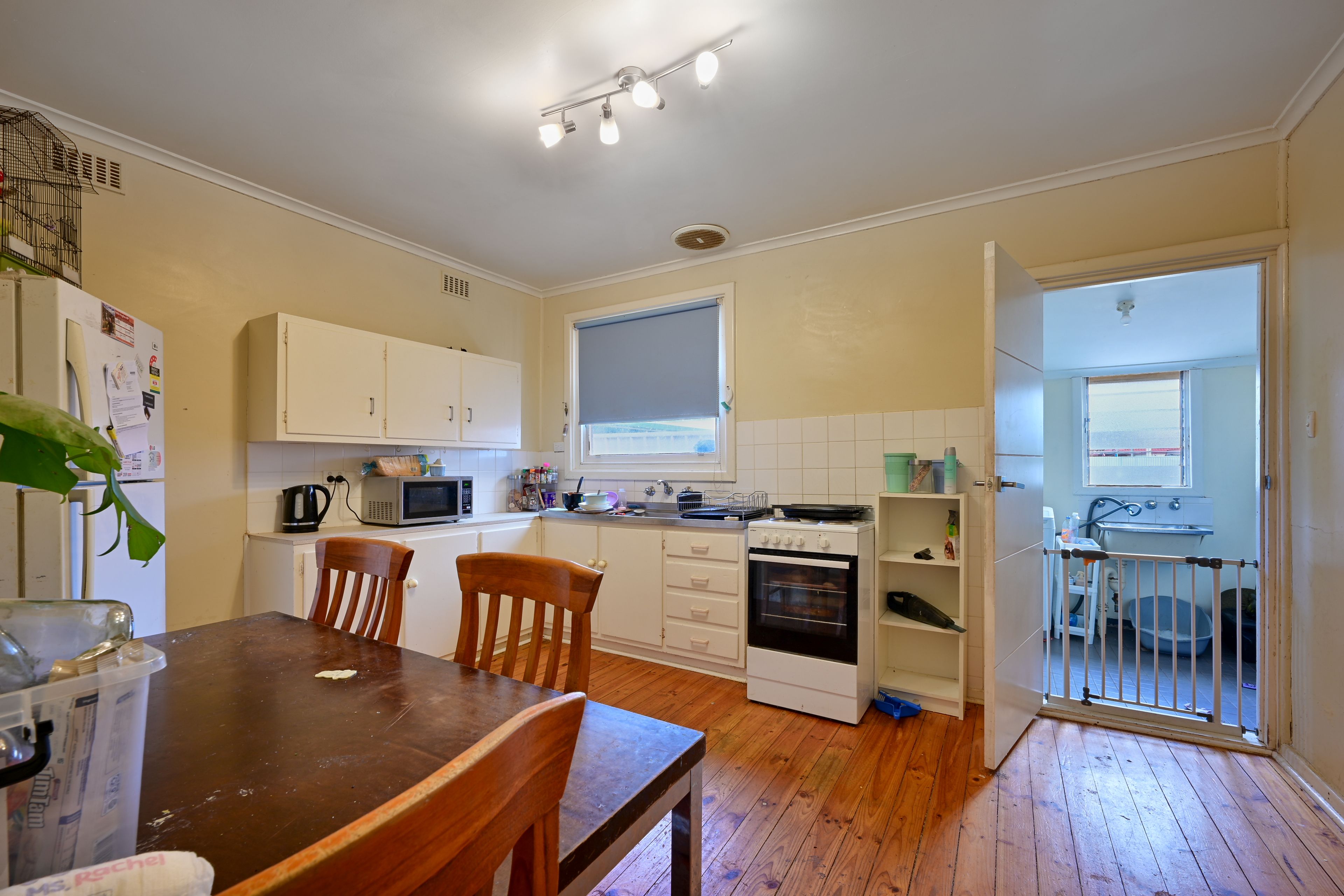 15 Hughes Street — photo 3 of 9