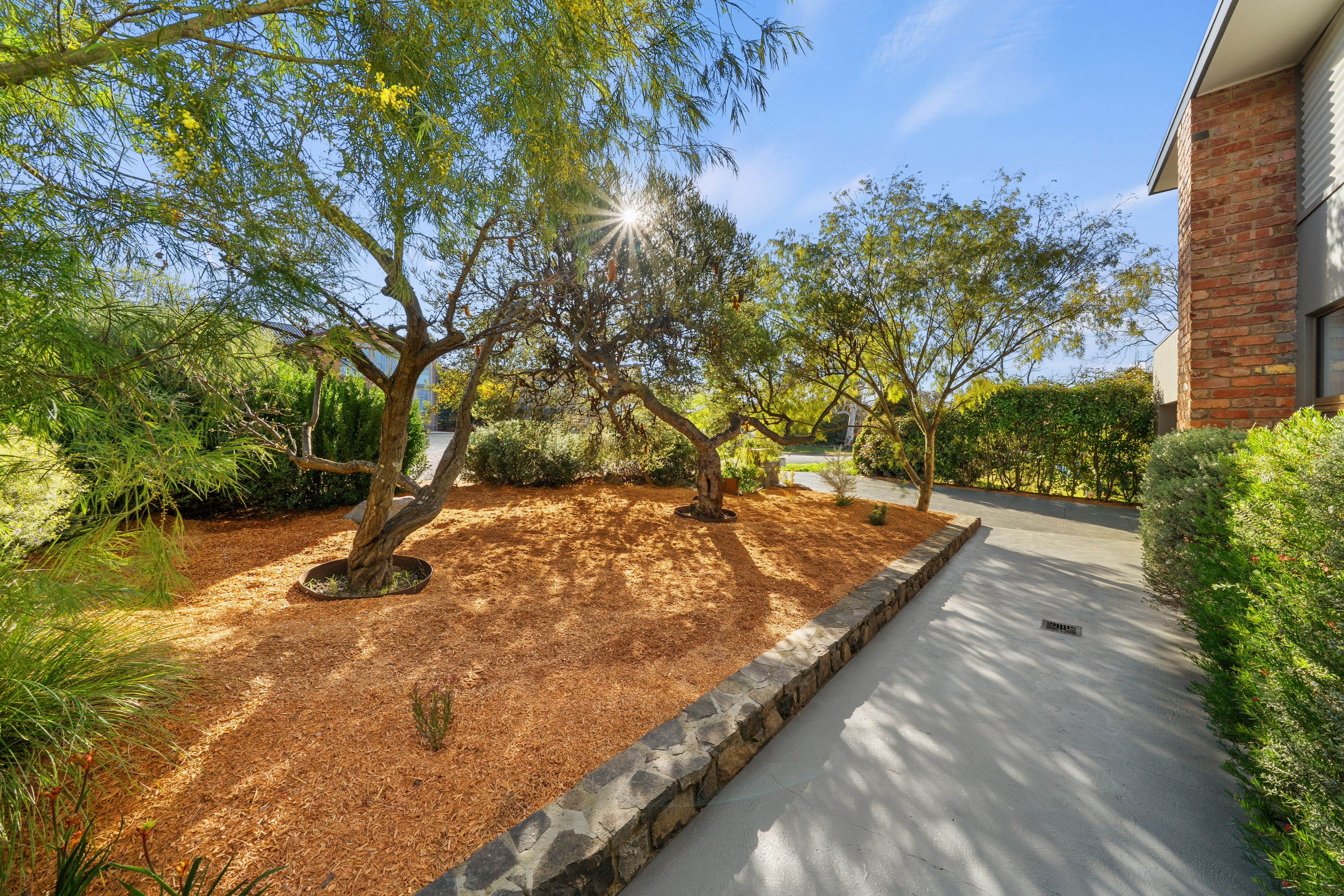 15 Henry Street — photo 19 of 23