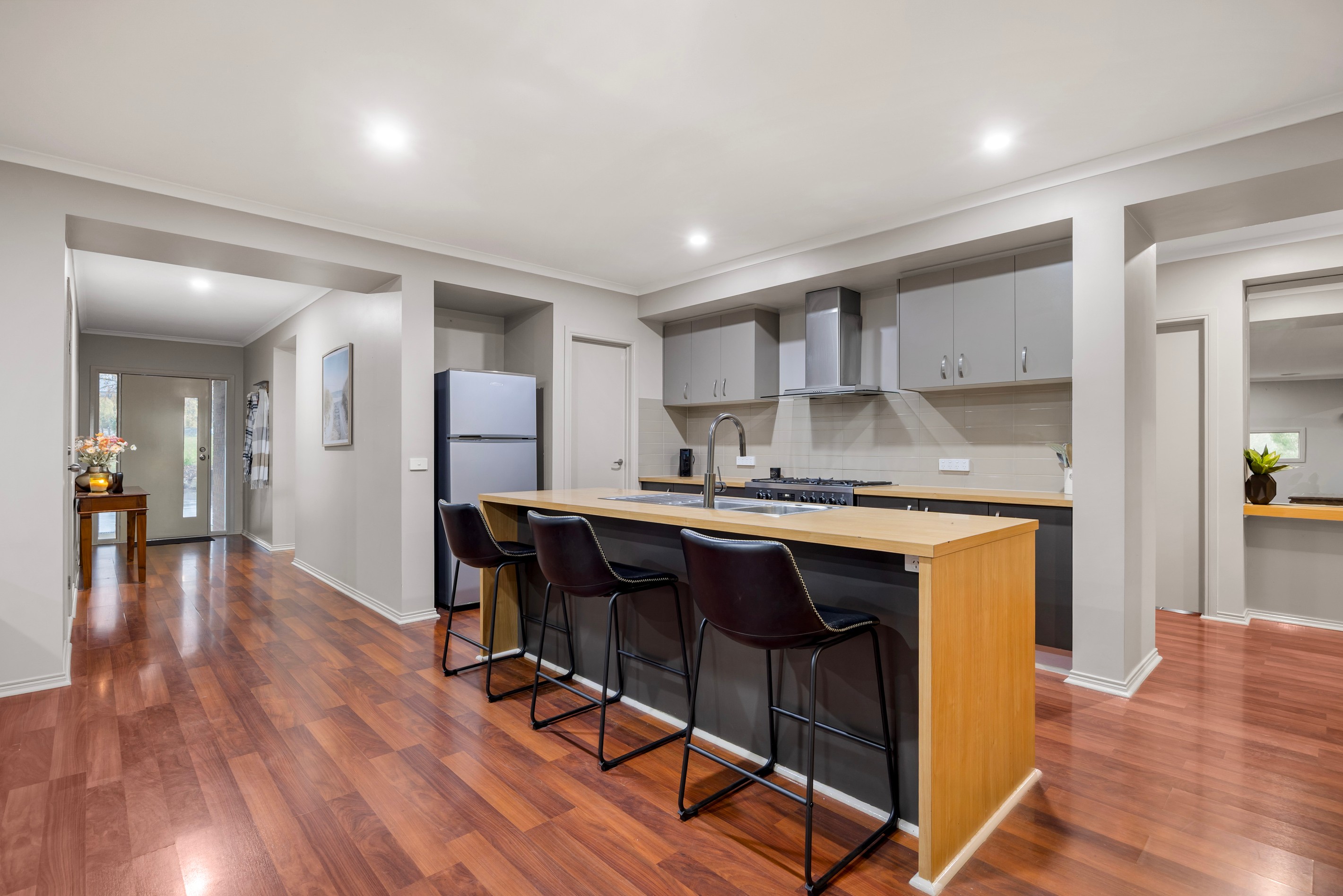 12 Muir Court, Romsey, VIC 3434