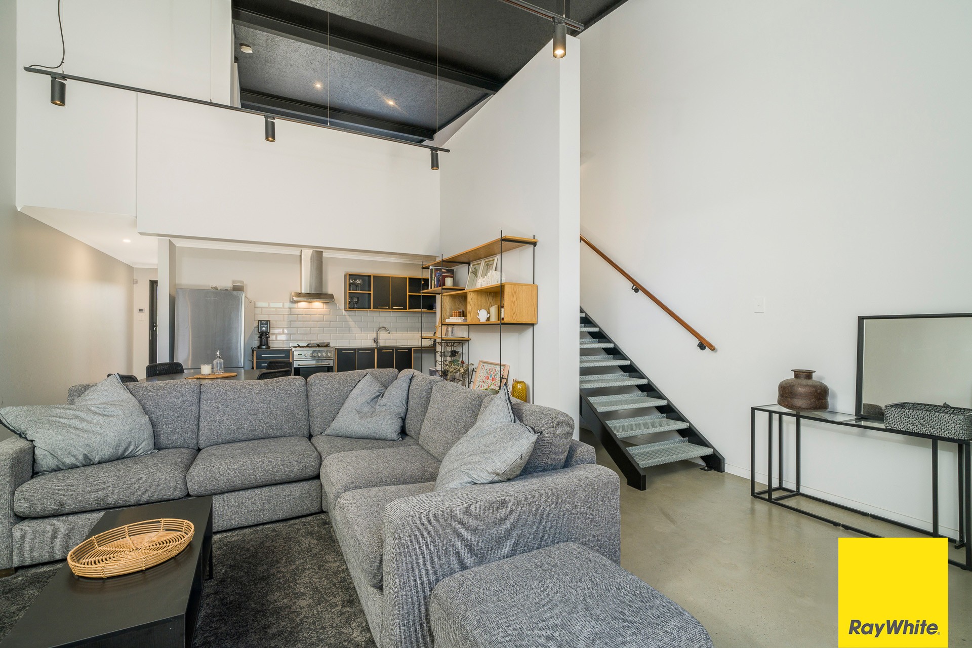 21 Perlette Lane, Caversham, WA 6055