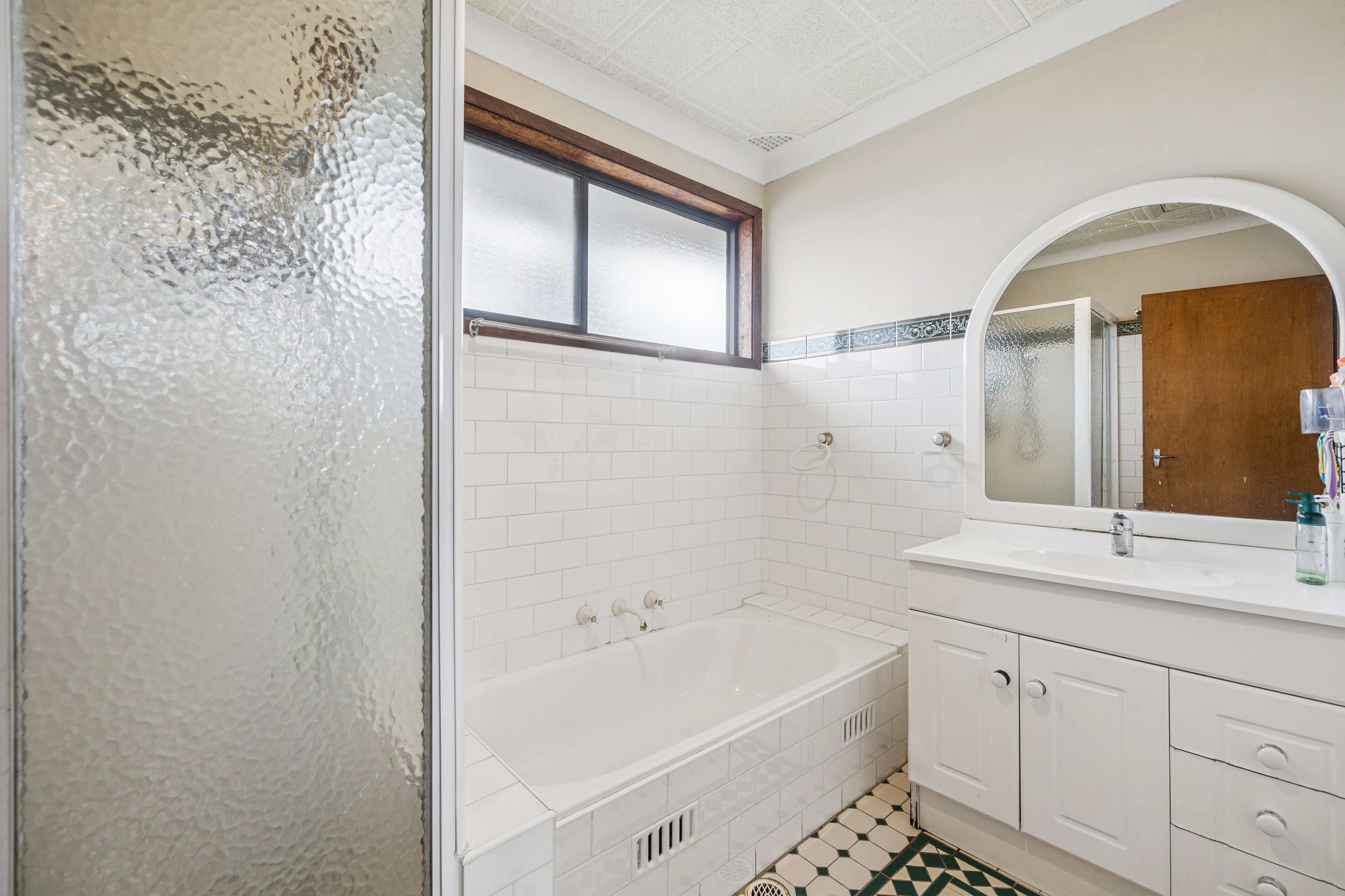 3/77 Pringle Avenue — photo 8 of 14