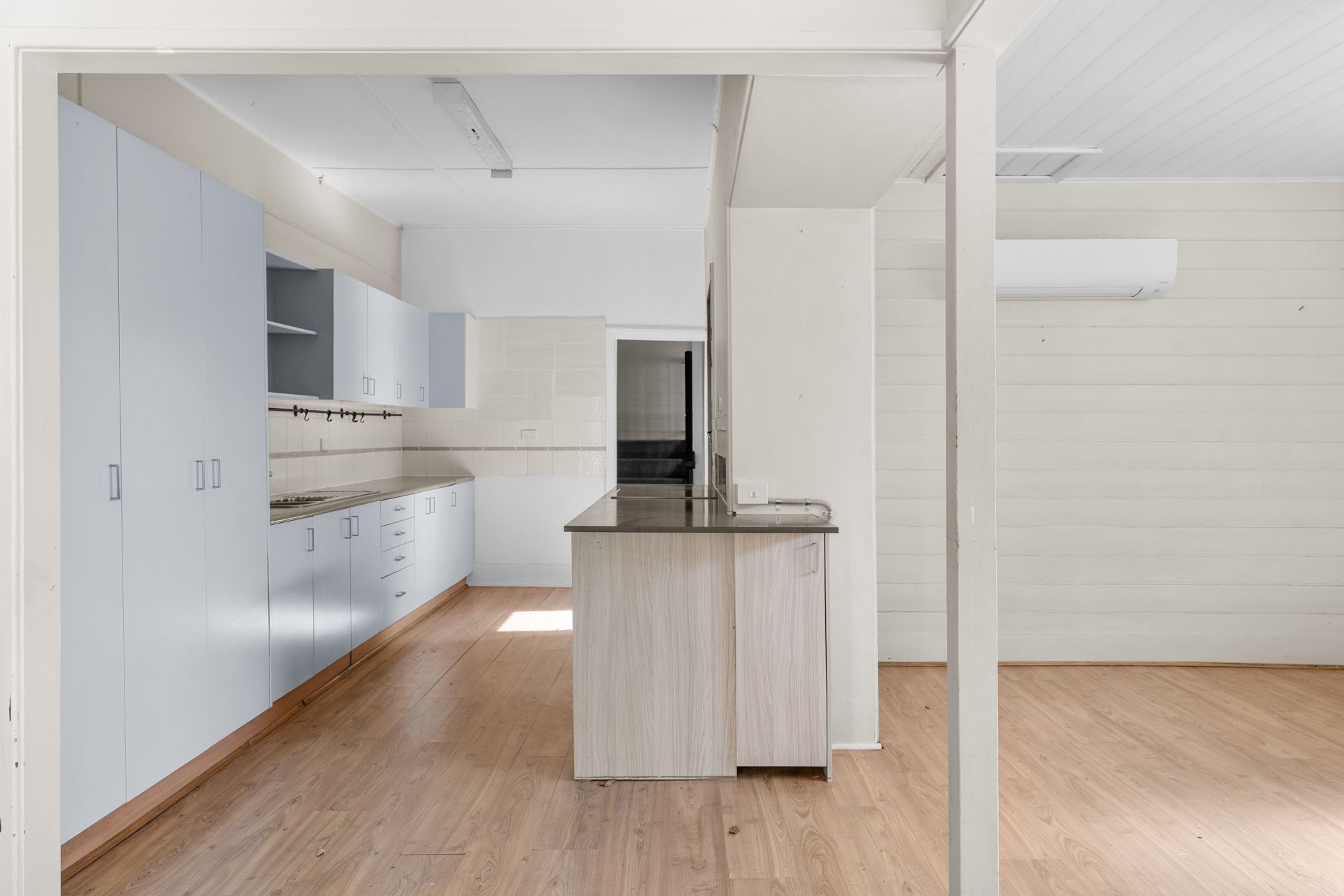 50 Port Stephens Street — photo 3 of 19