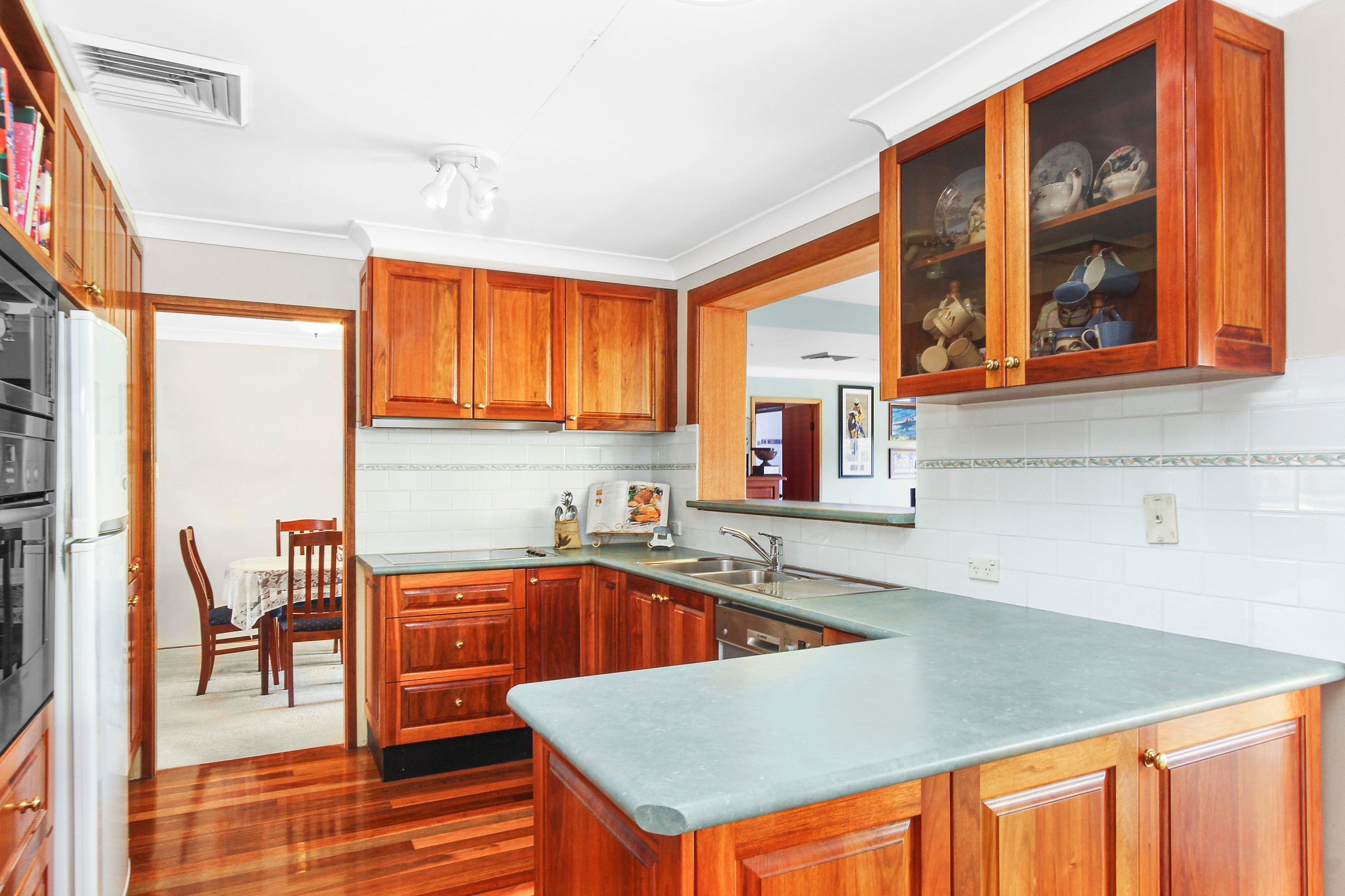 5 Dobell Circuit, St Clair, NSW 2759