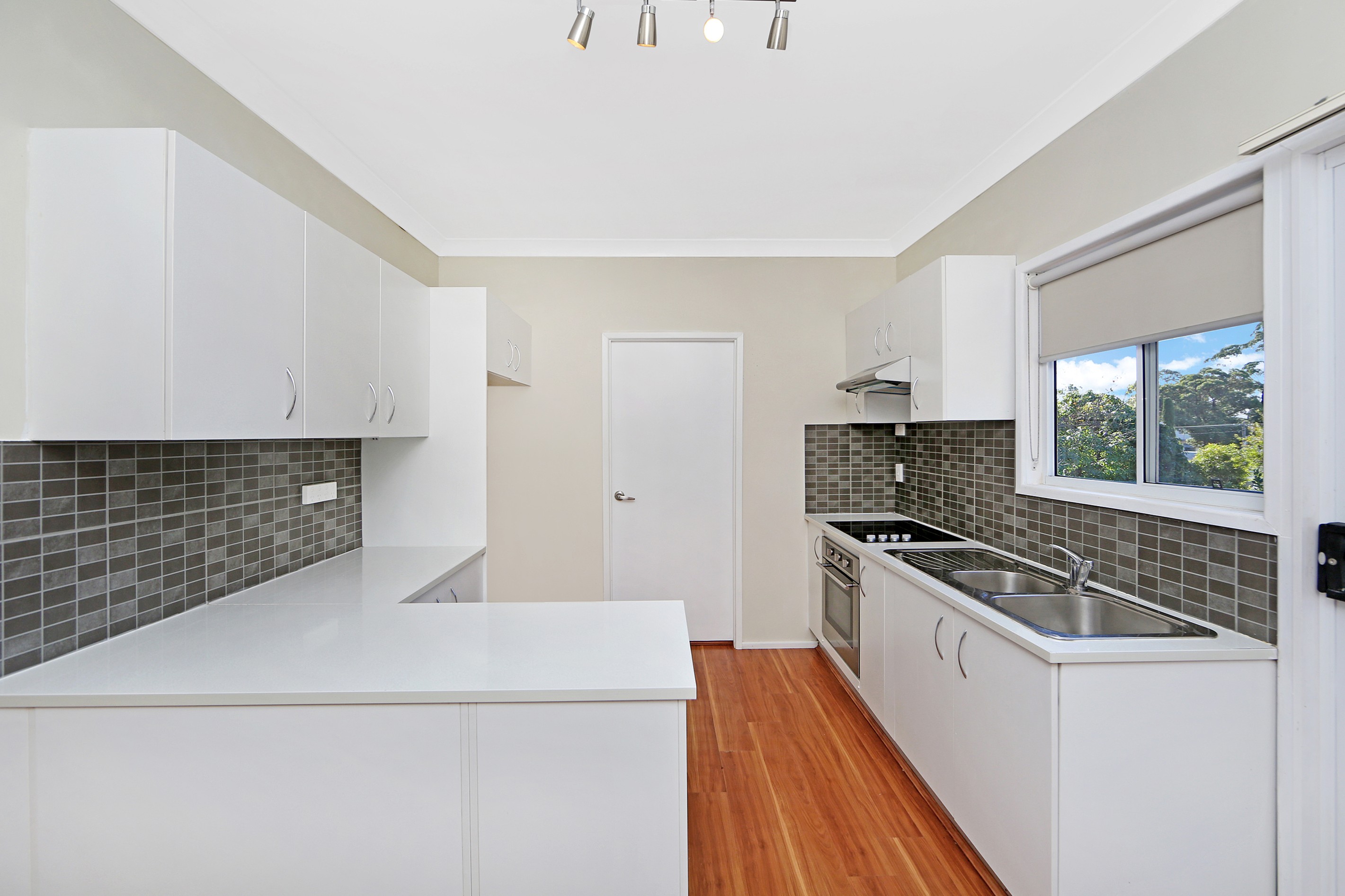 51 Woolana Avenue, Budgewoi, NSW 2262