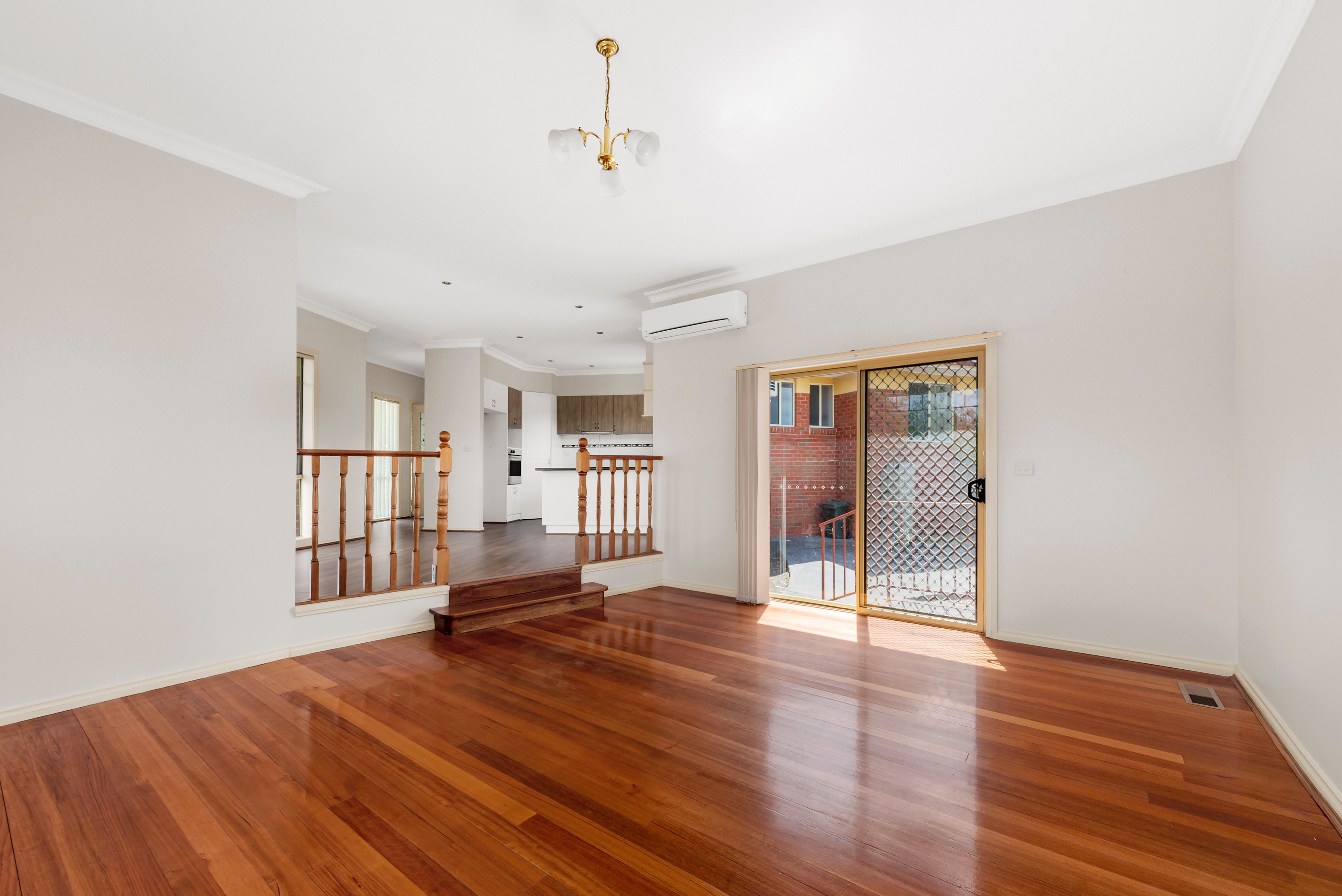 2/95 Nell Street, Greensborough, VIC 3088