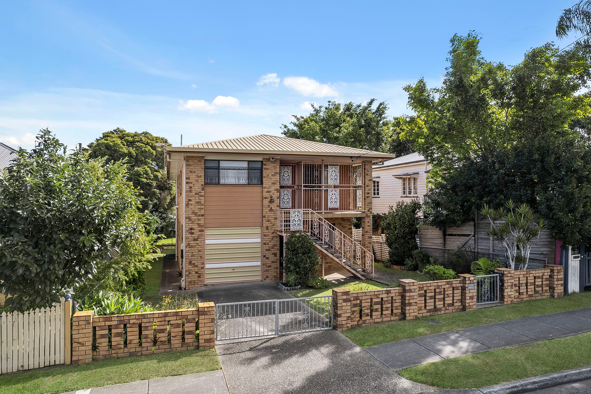 24 Crawford Avenue, Stafford, QLD 4053
