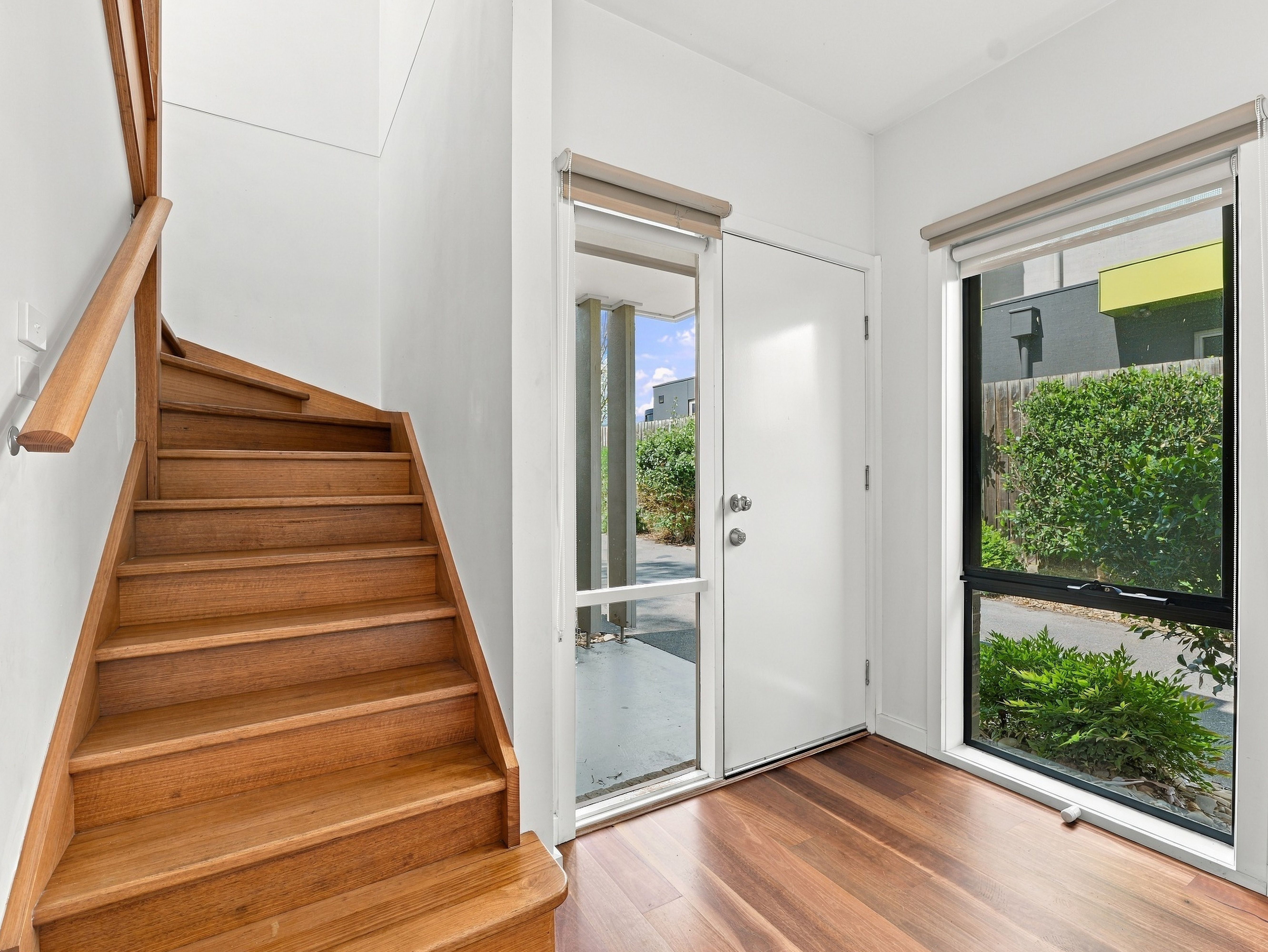 3/9 Watergum Court — photo 9 of 20