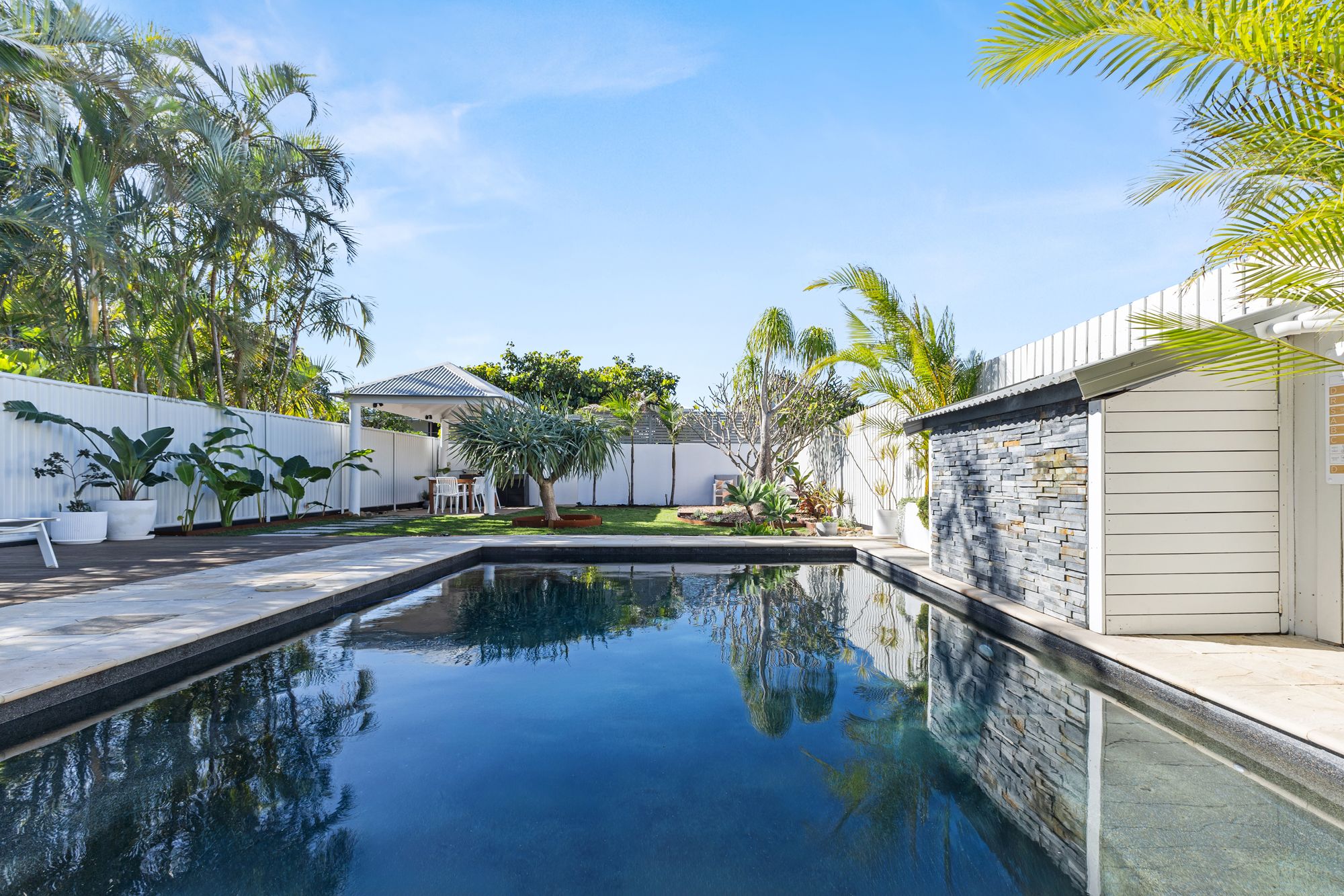 44 Palmtree Avenue, Scarborough, QLD 4020