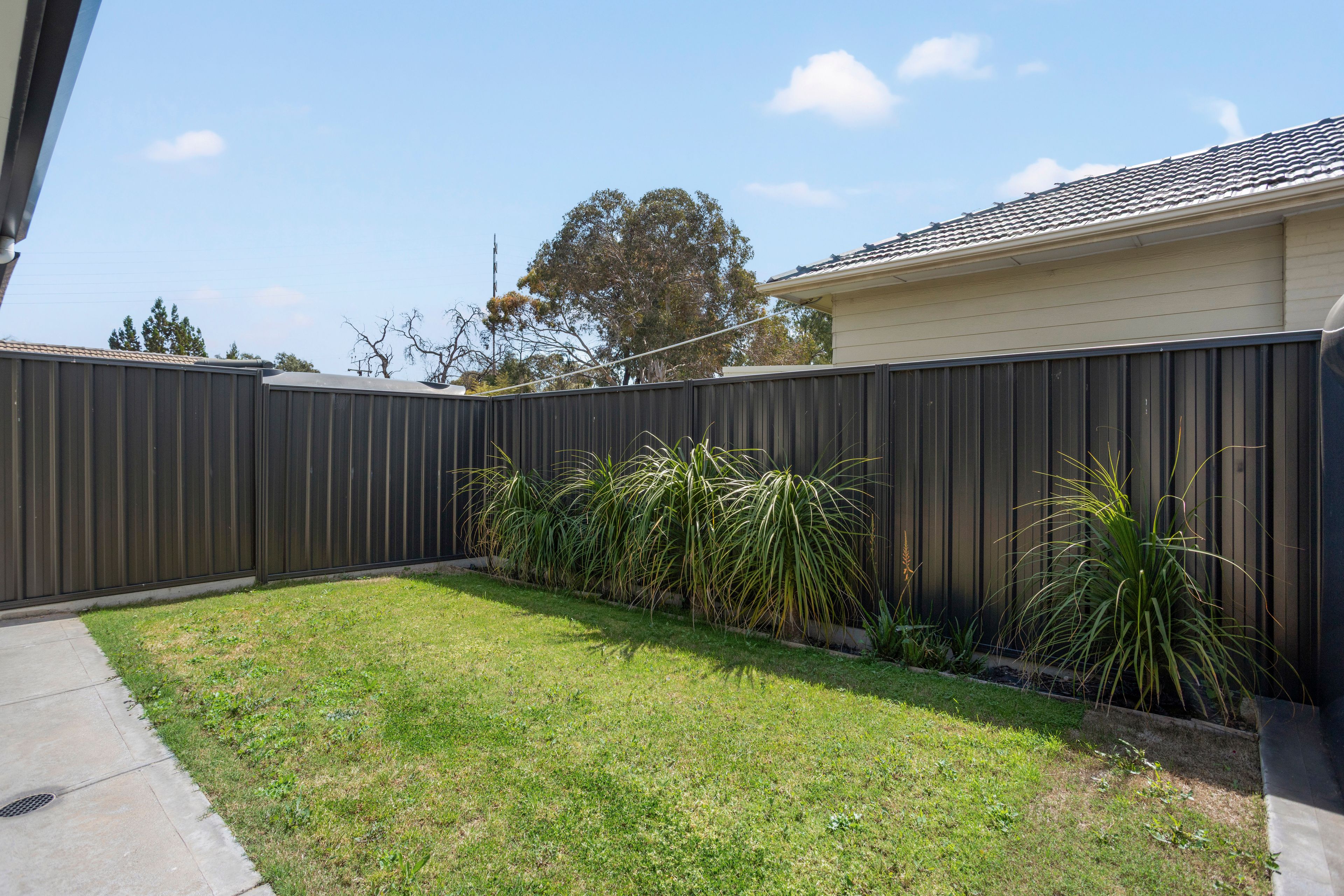 34 Lydia Street — photo 24 of 24