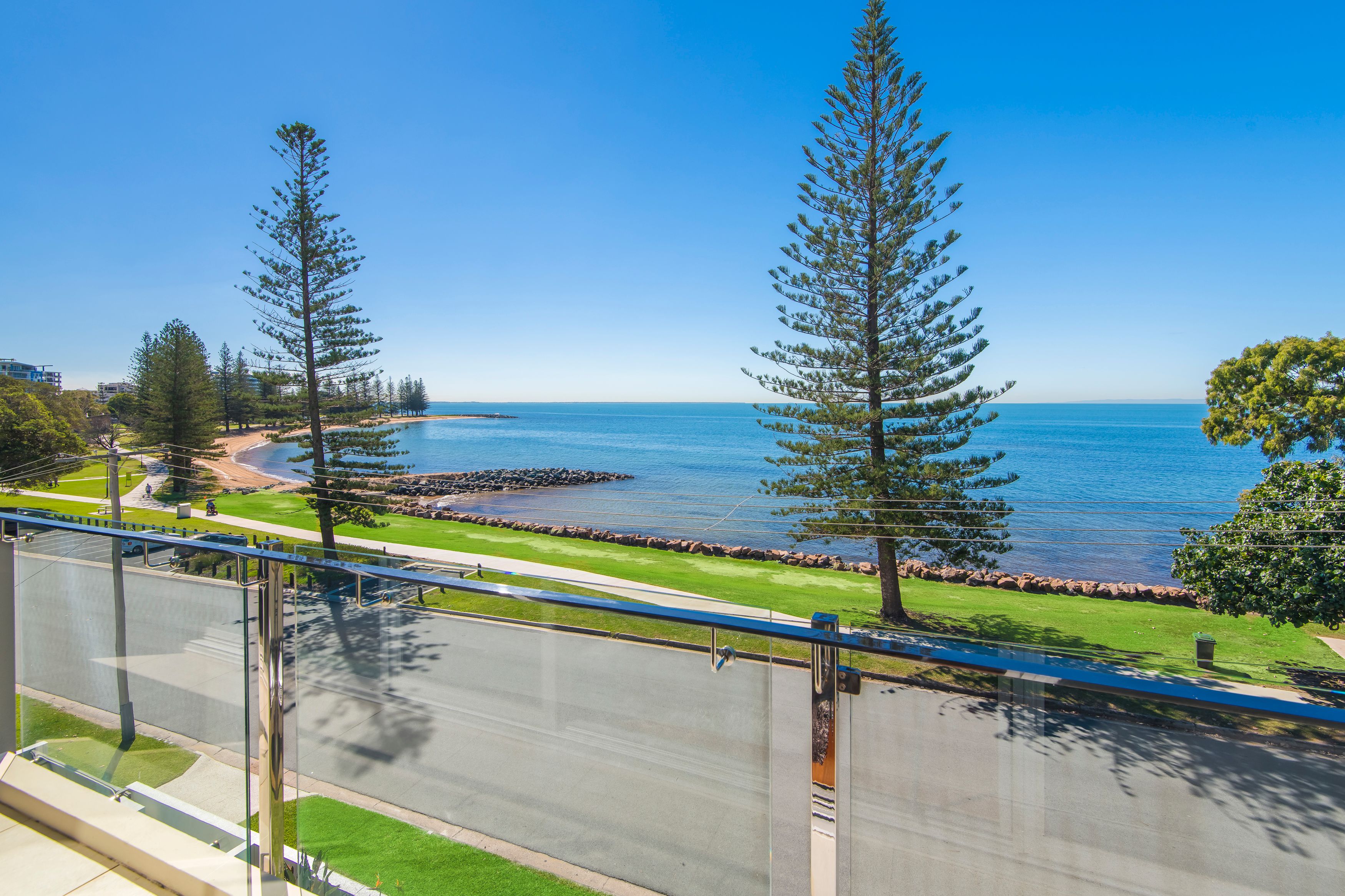 7 Kennedy Esplanade, Scarborough, QLD 4020