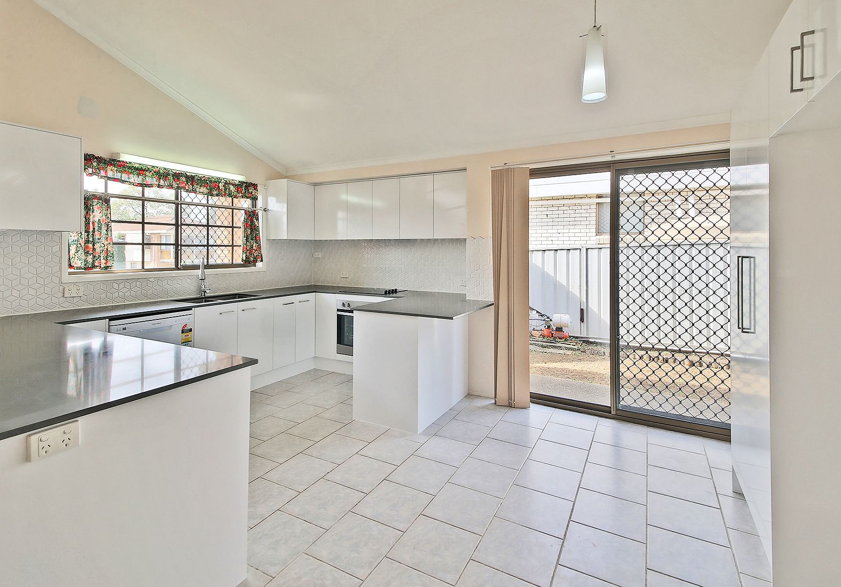 53 Manchester Street, Eight Mile Plains, QLD 4113