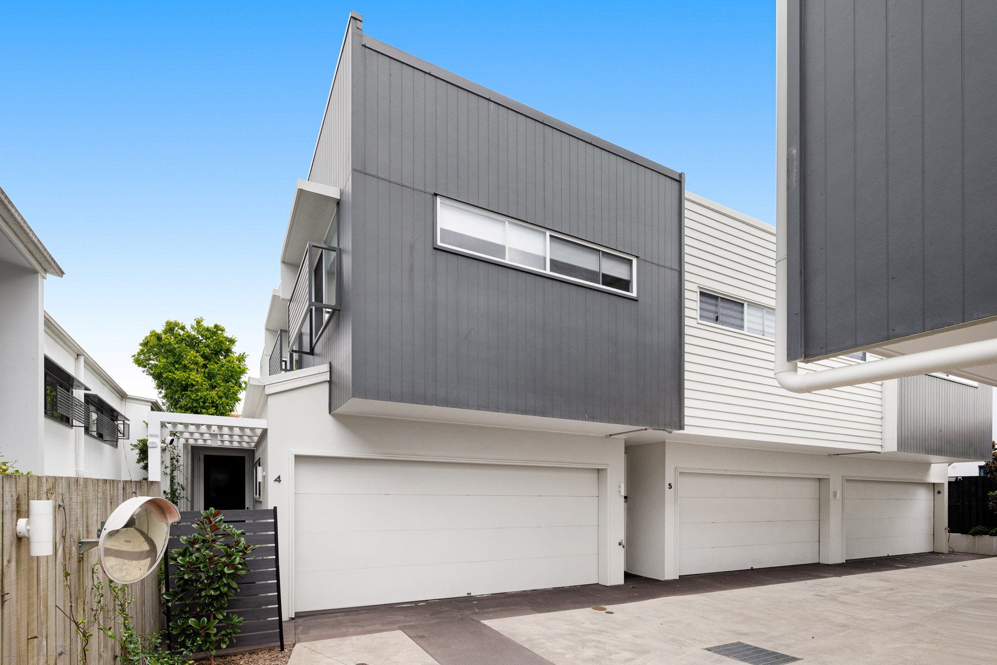 4/31 Edmond Street, Carina, QLD 4152