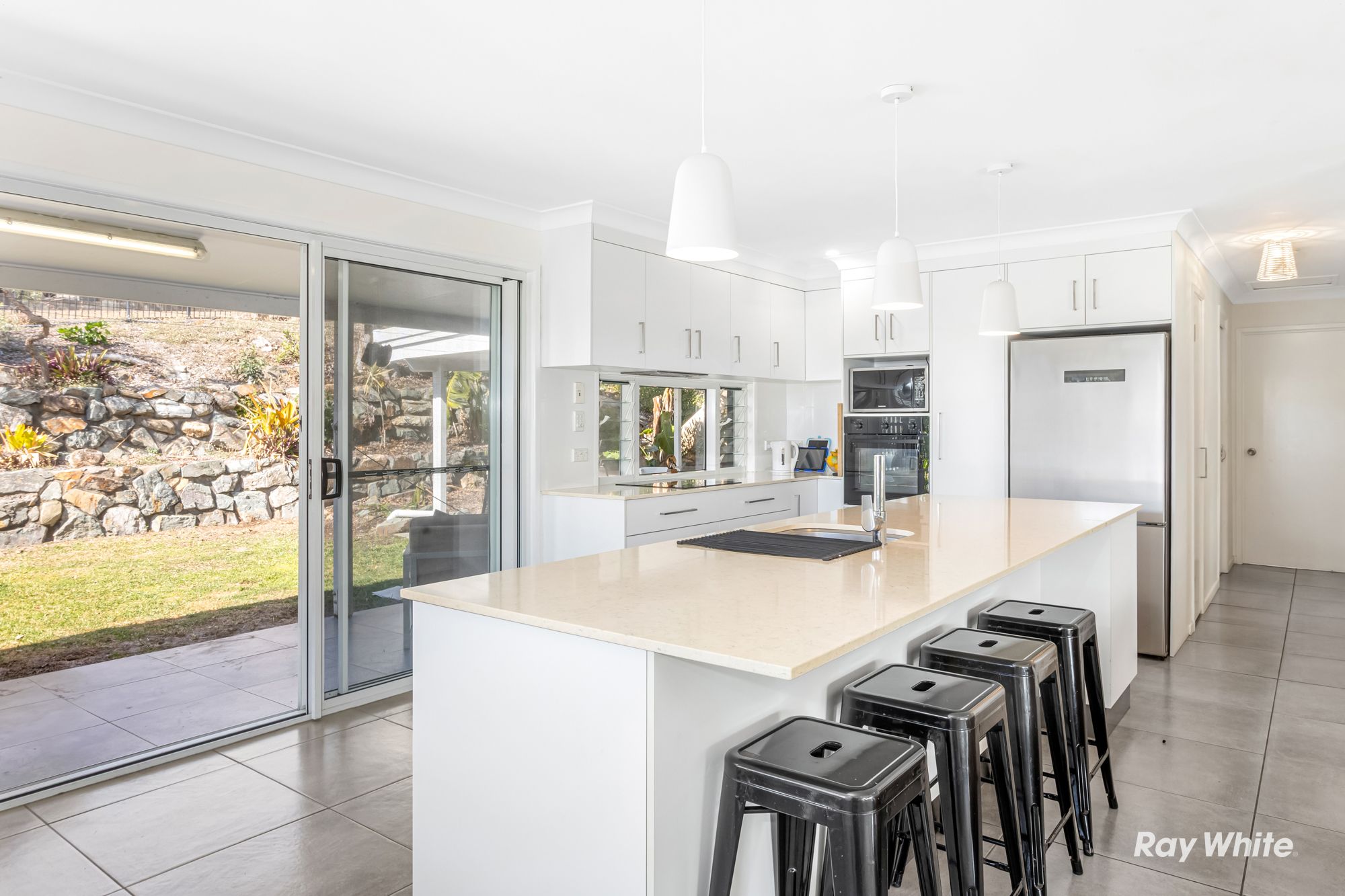 19 Larnach Street, Zilzie, QLD 4710