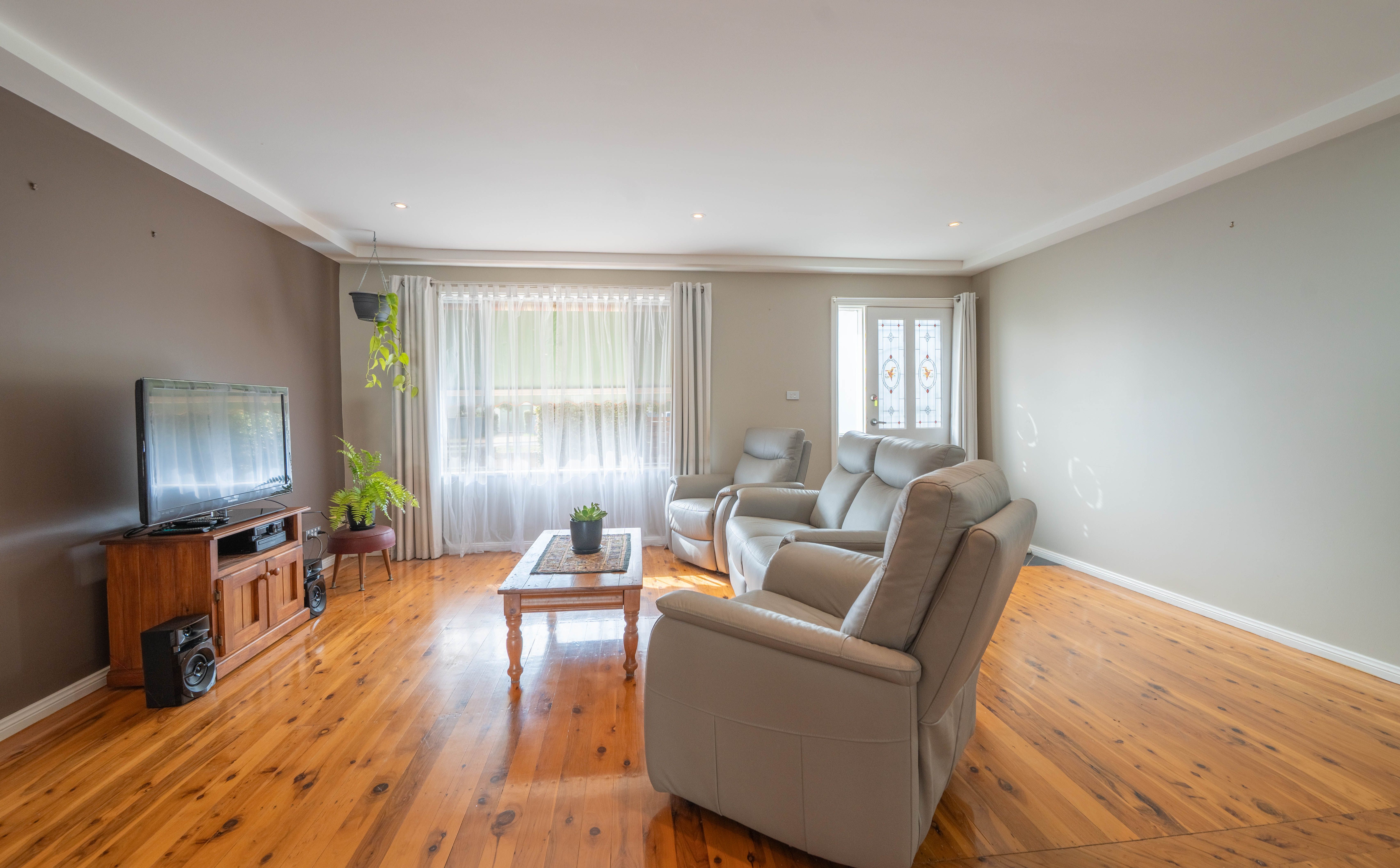 25 Dugga Street — photo 10 of 23