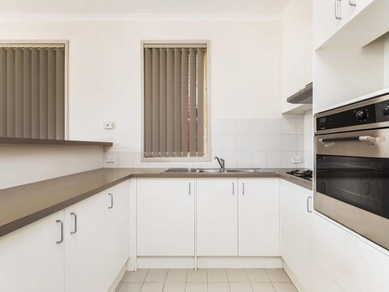 2/7-9 Reserve Street, Berwick, VIC 3806