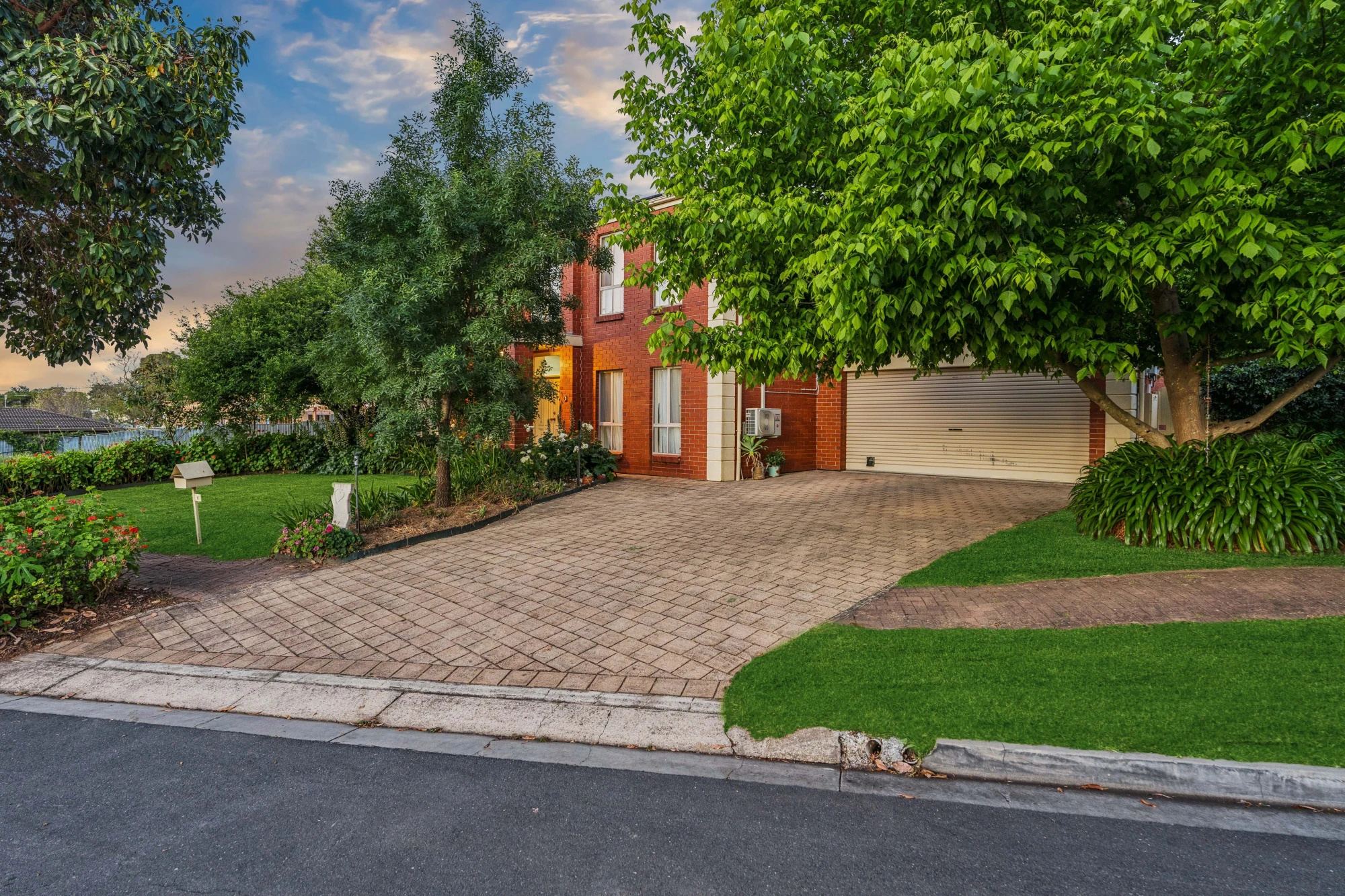 6 Allawah Avenue, Glen Osmond, SA 5064