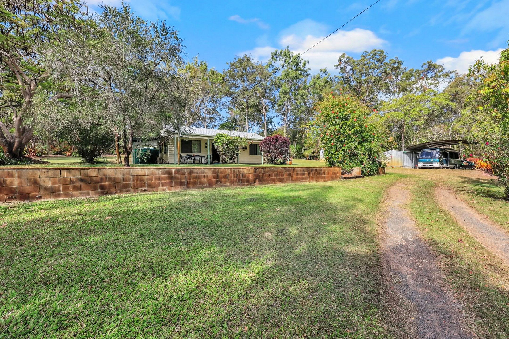 99 Tanderra Drive — photo 5 of 25