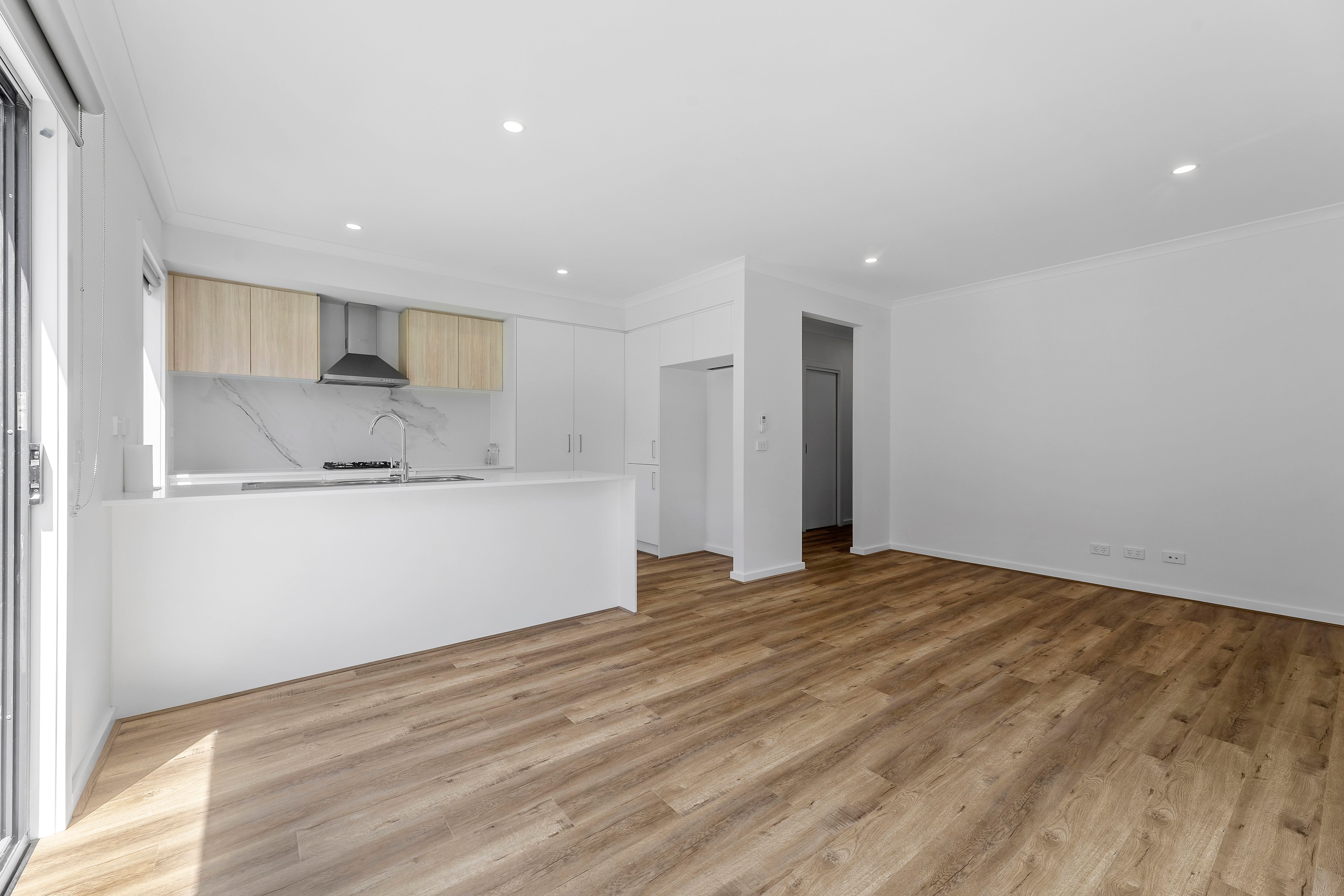 6 Olearia Close — photo 6 of 11