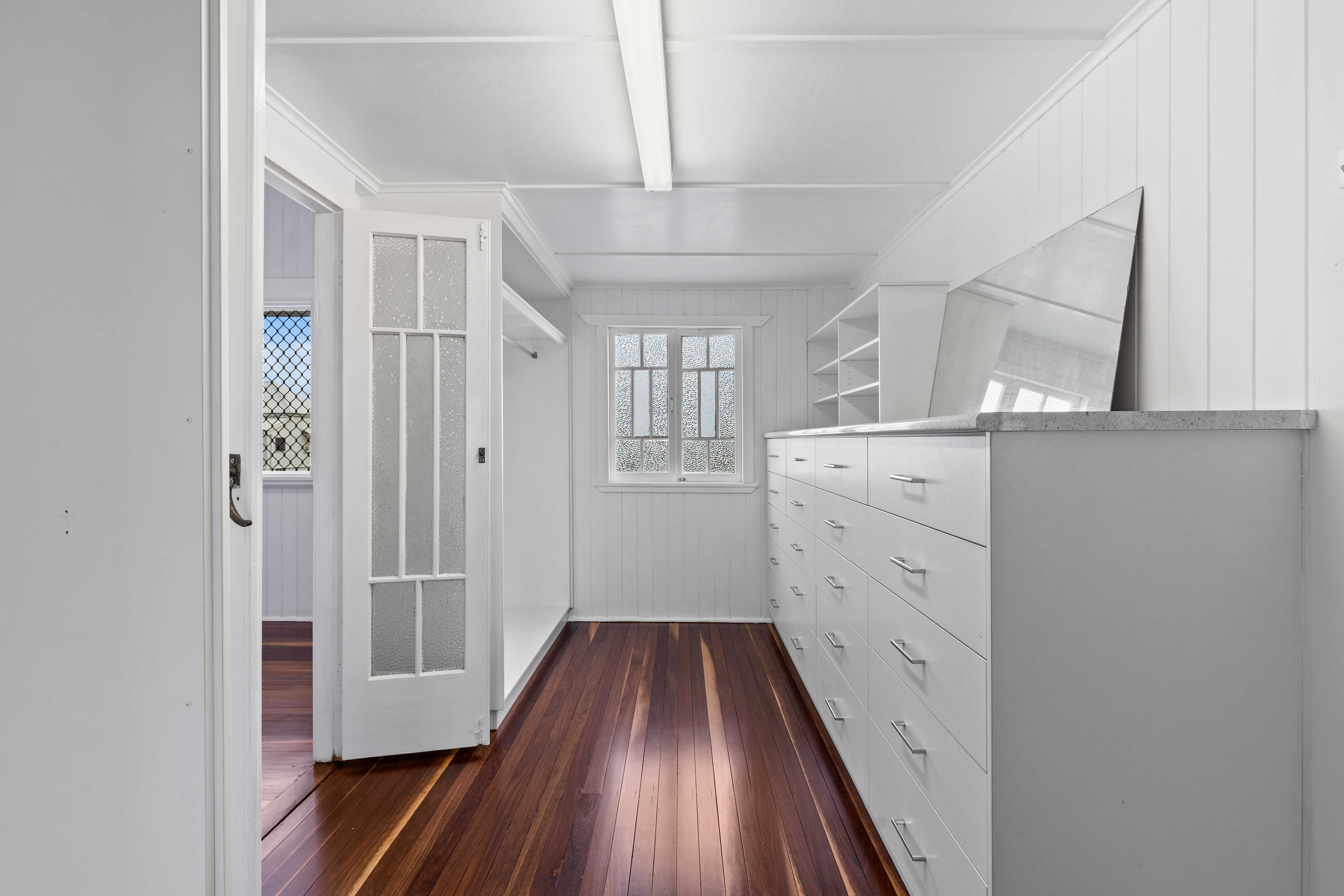 27 Bazaar Street — photo 13 of 30
