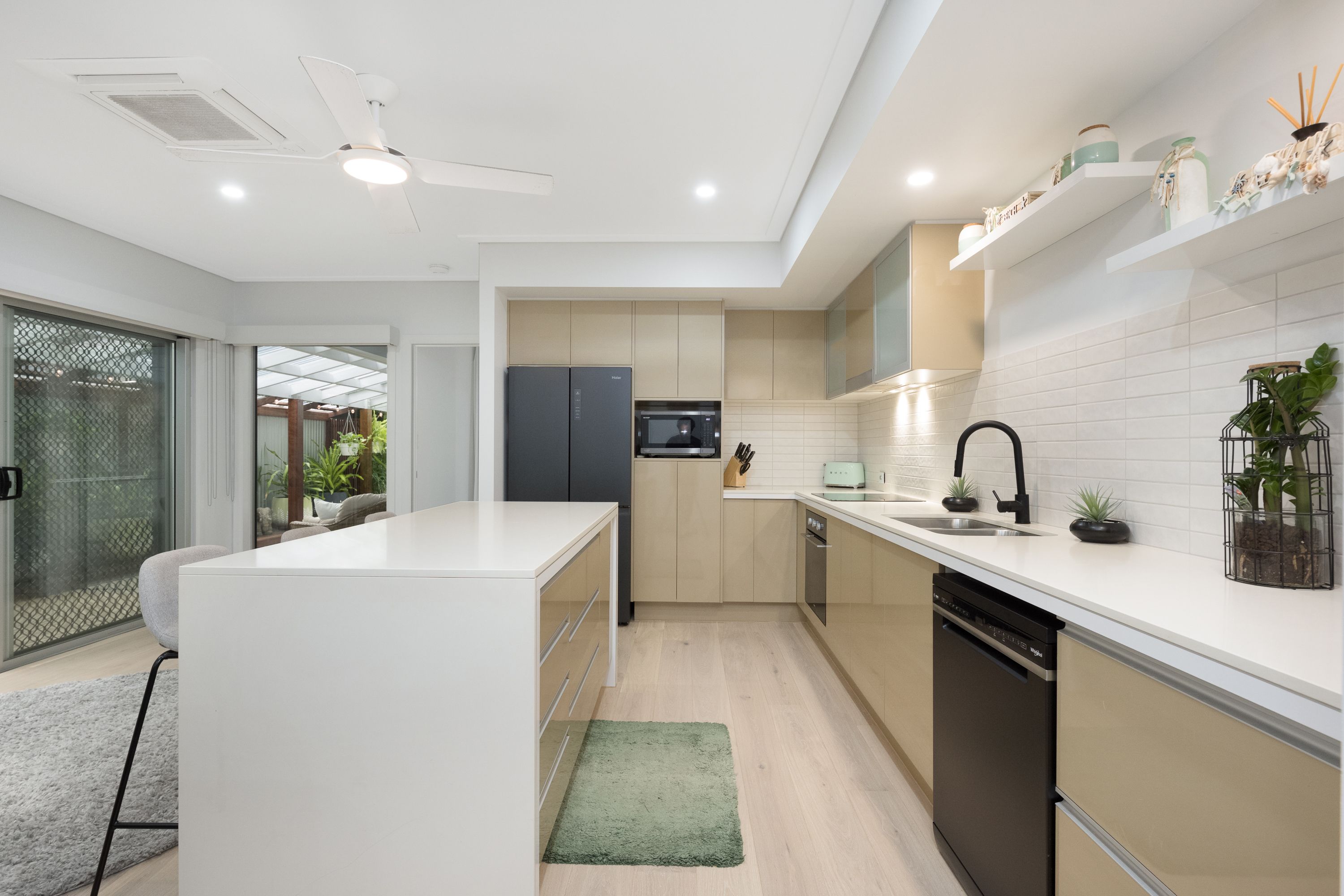 10 Covey Court — photo 6 of 18