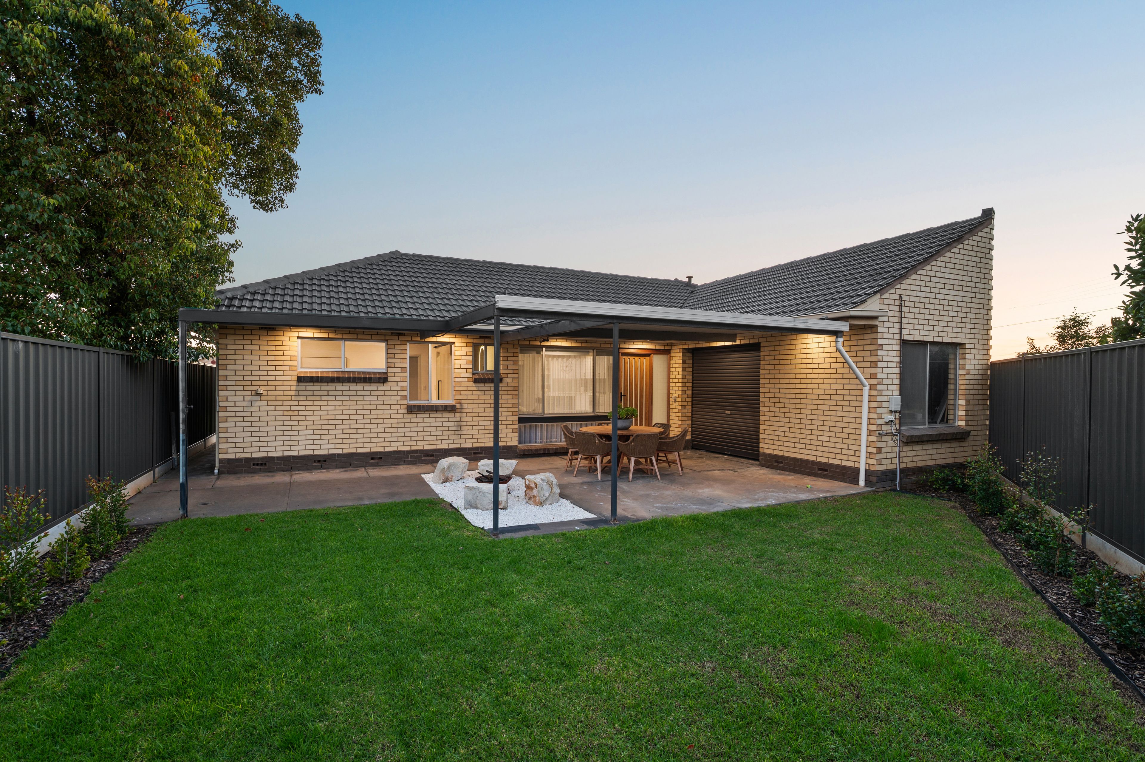 4 Treana Crescent — photo 17 of 20