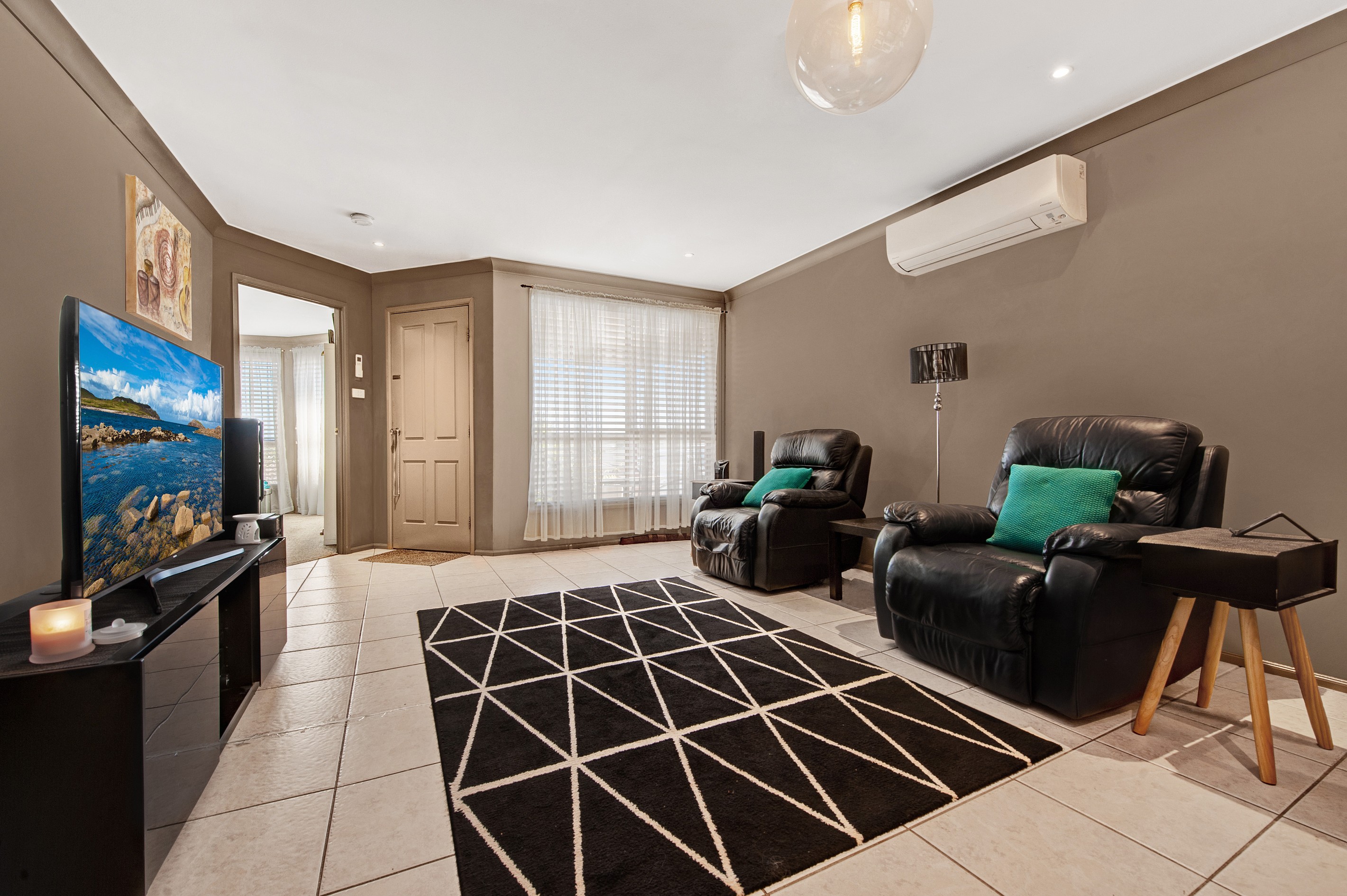 27 Denton Park Drive, Rutherford, NSW 2320