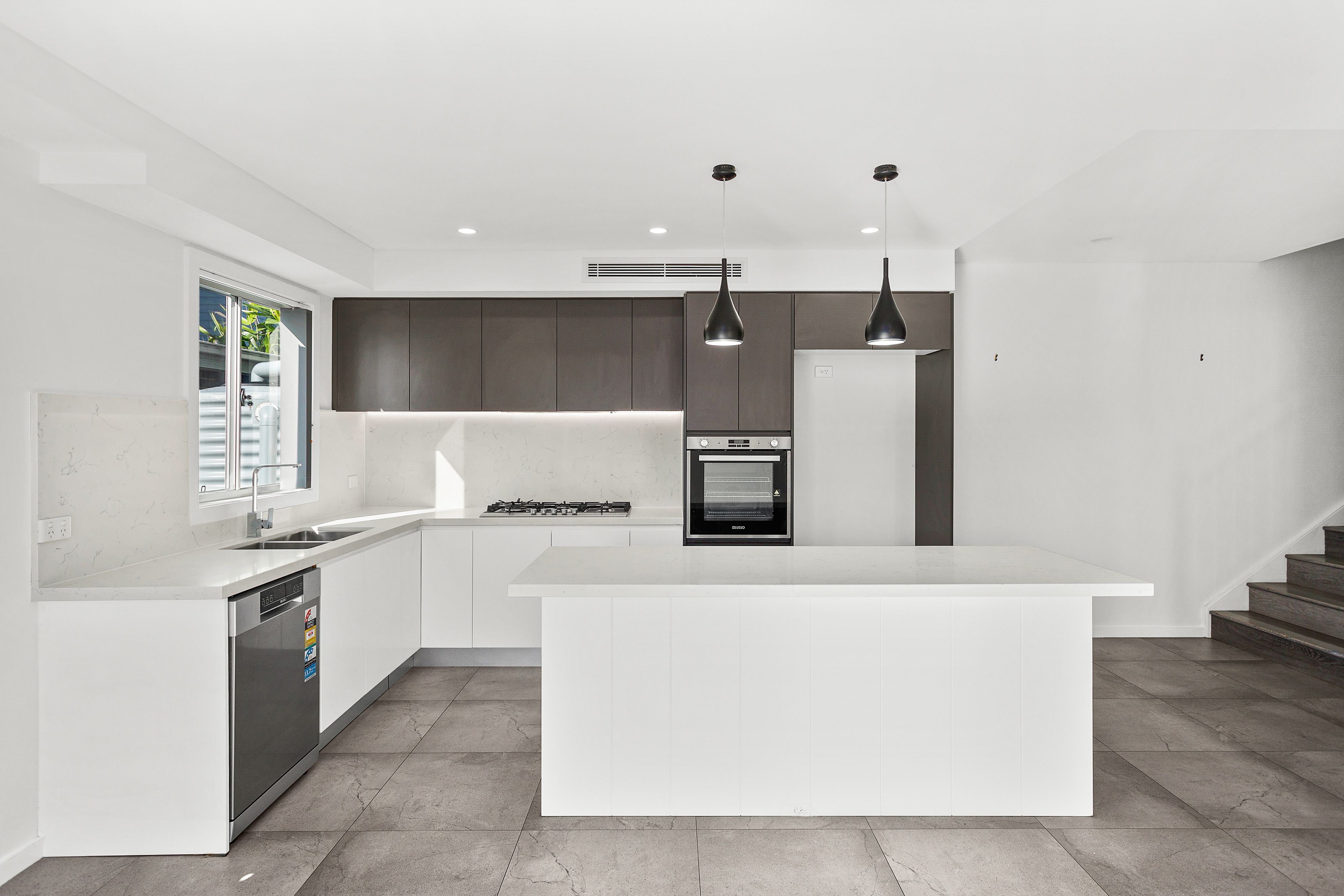 1/17 Fisher Street, Oak Flats, NSW 2529