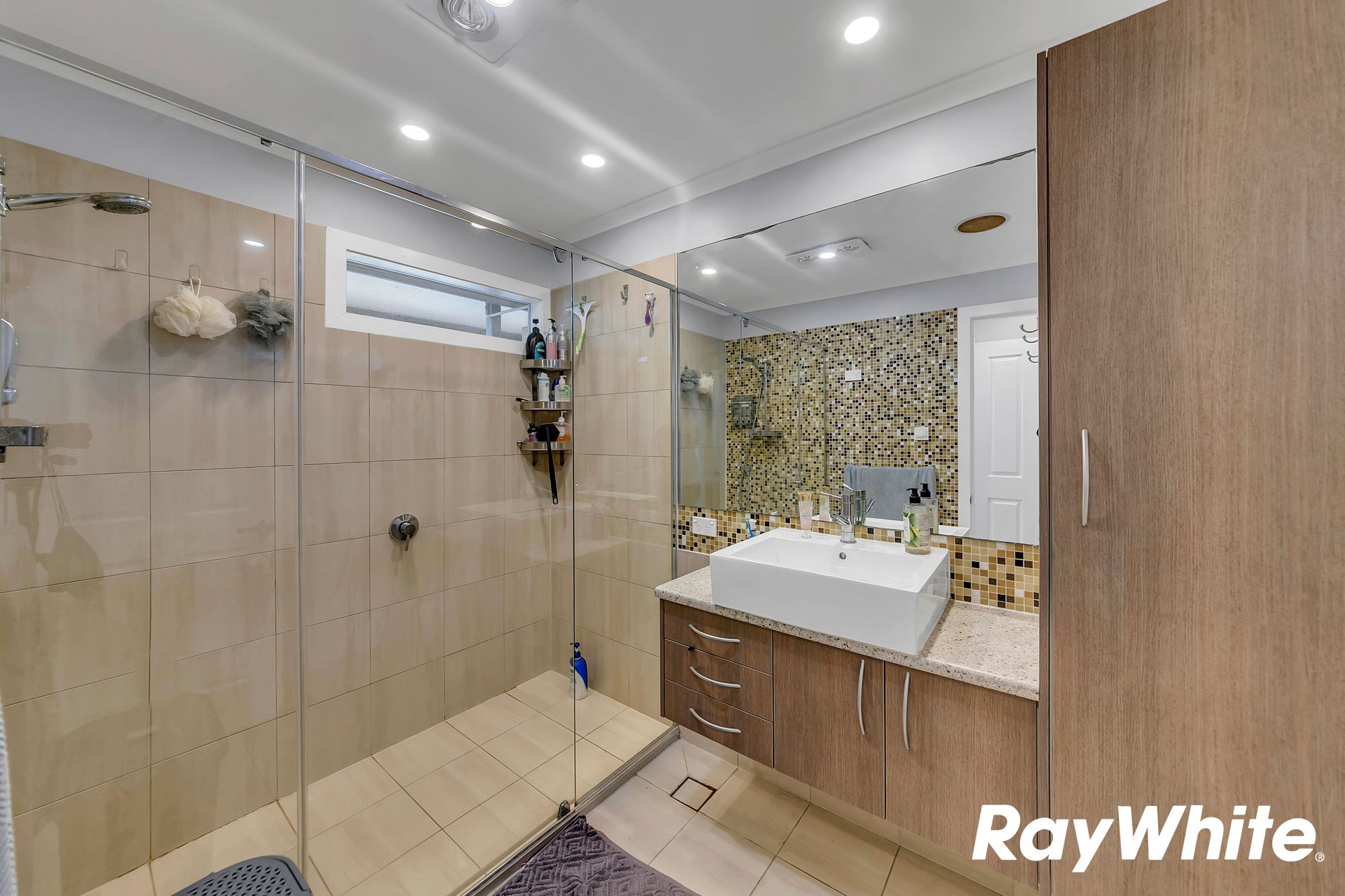 38 Edgar Street — photo 13 of 26
