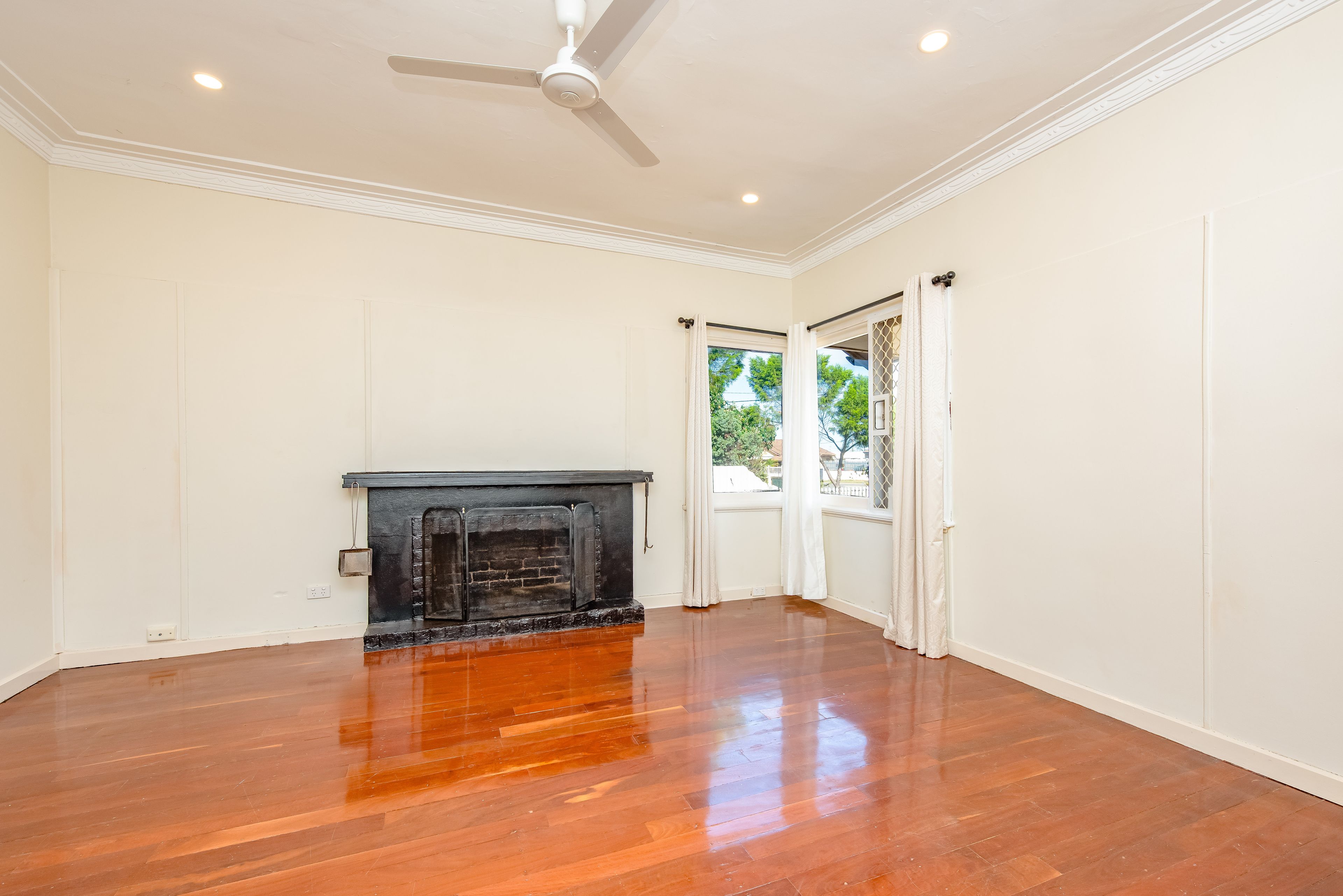 118 Fraser Street, Beachlands, WA 6530