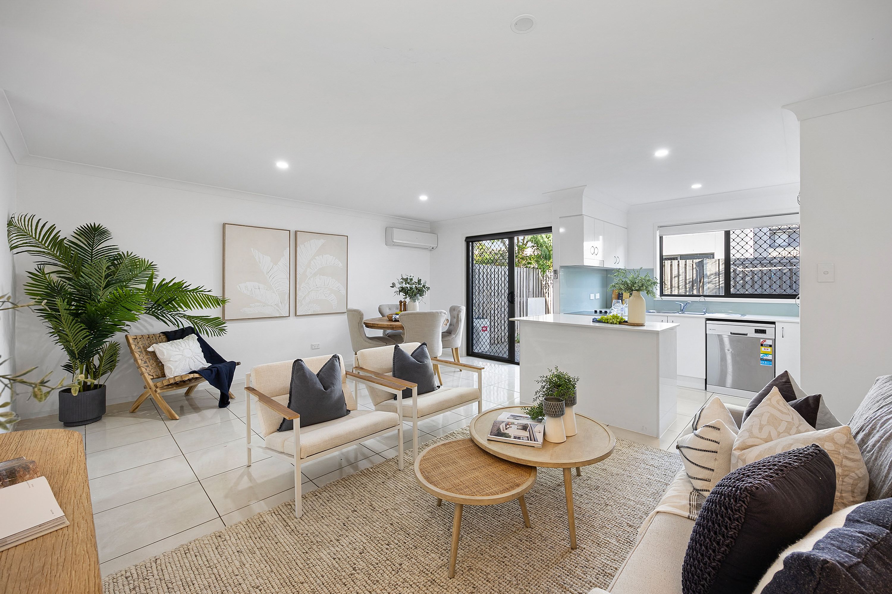 2 Pandanus Place, Upper Coomera QLD 4209