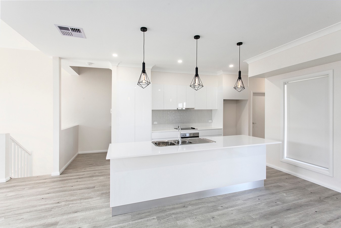 1/7 Melinda Grove, Lake Heights, NSW 2502