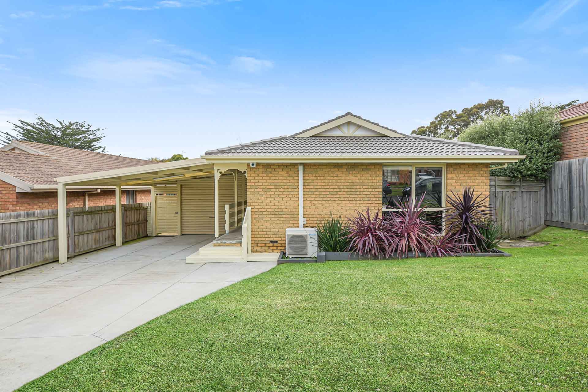 6 Lodge Crescent, Berwick, VIC 3806