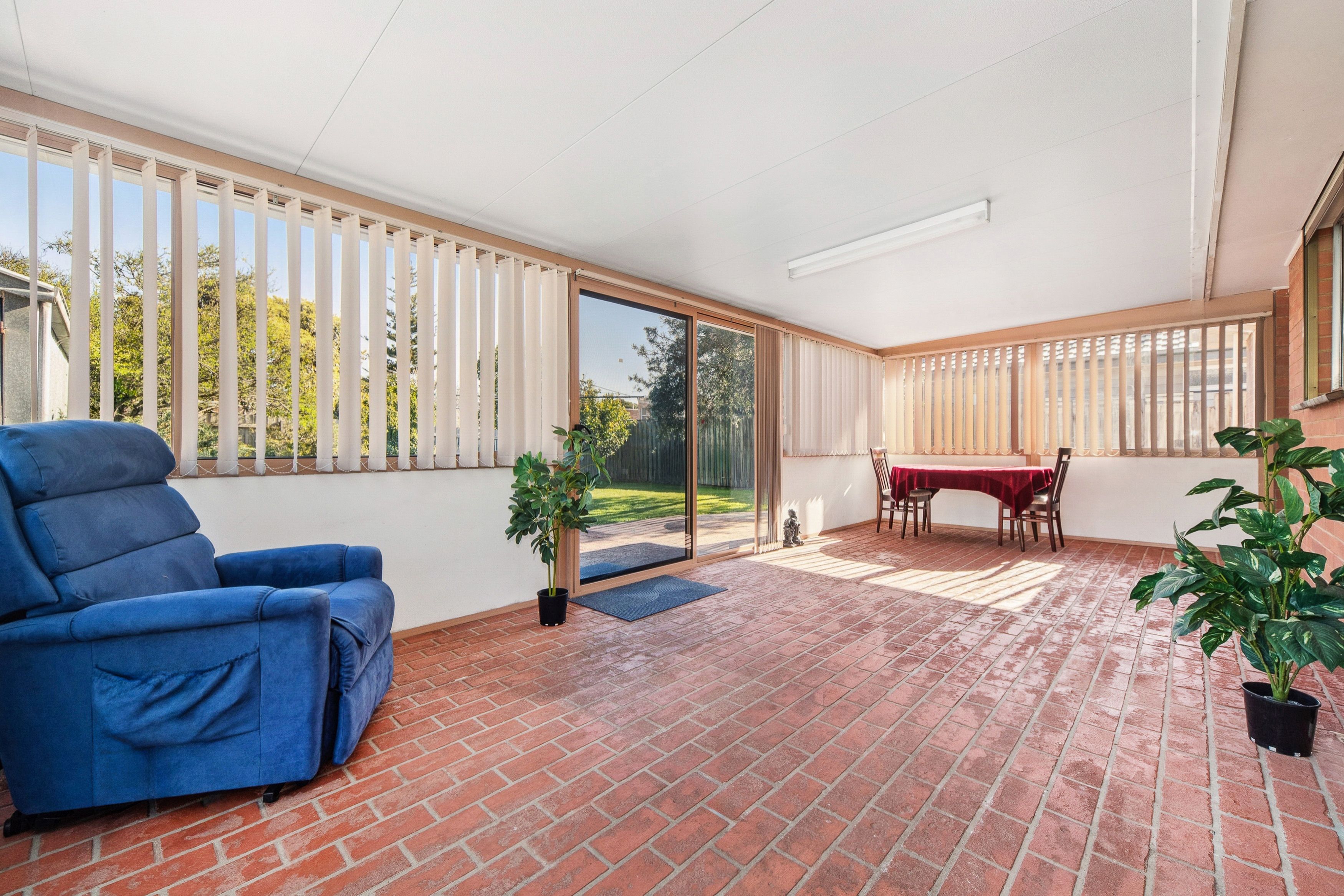 35 Warrain Street — photo 12 of 23