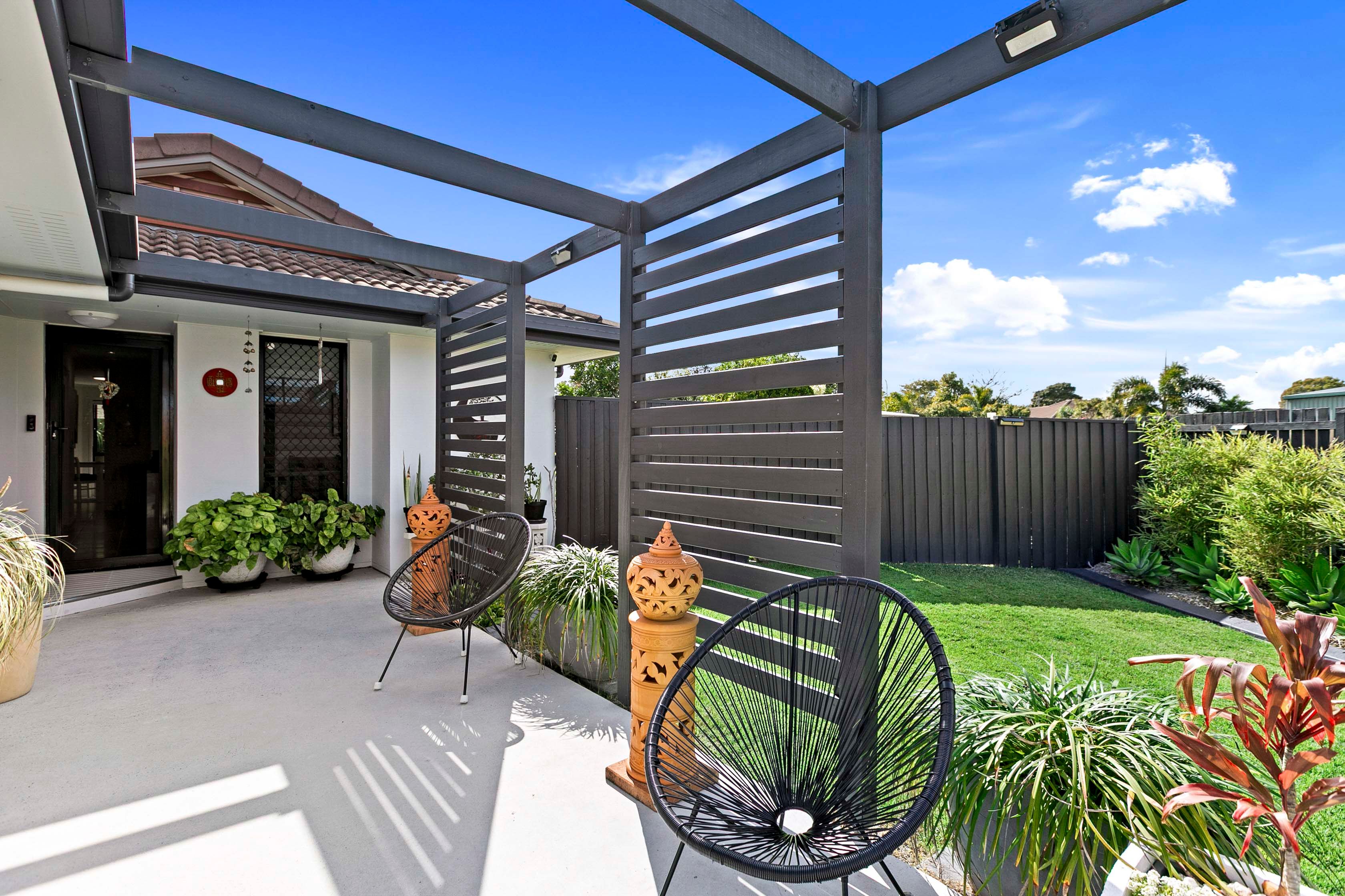 2/12 Kirton Road, Point Vernon, QLD 4655