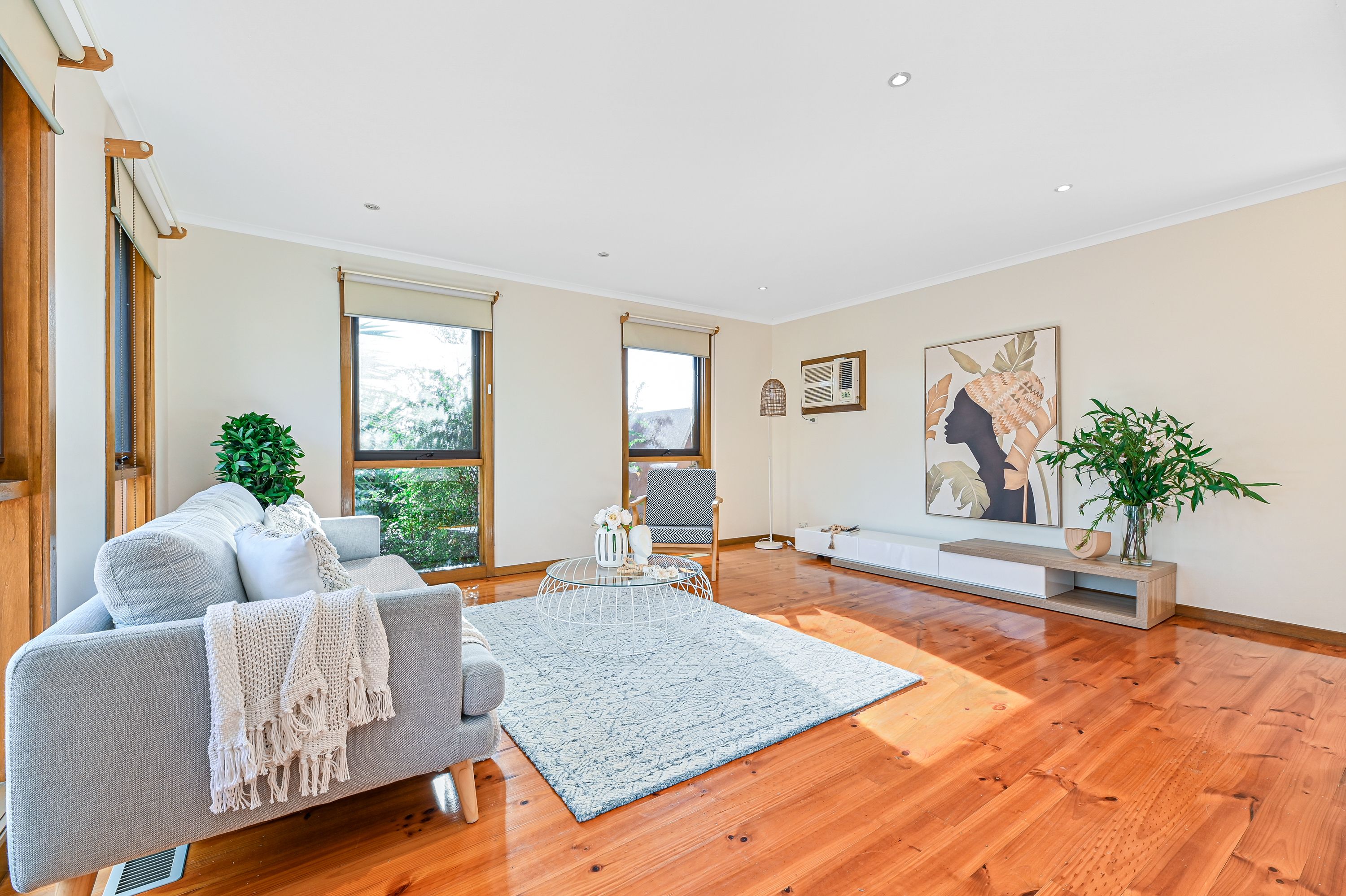 1 Murray Crescent, Rowville, VIC 3178