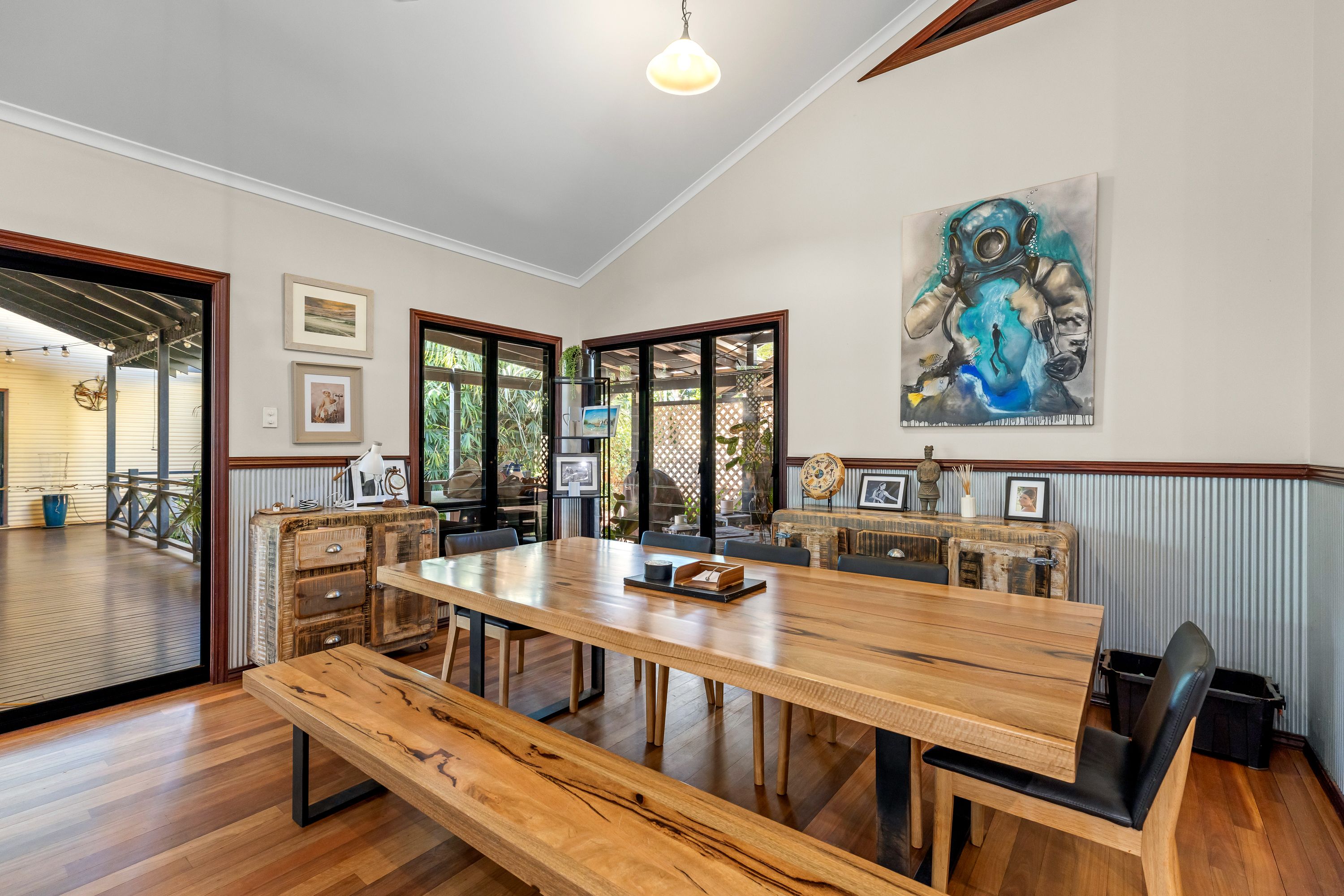 6 Hopton Street — photo 3 of 11