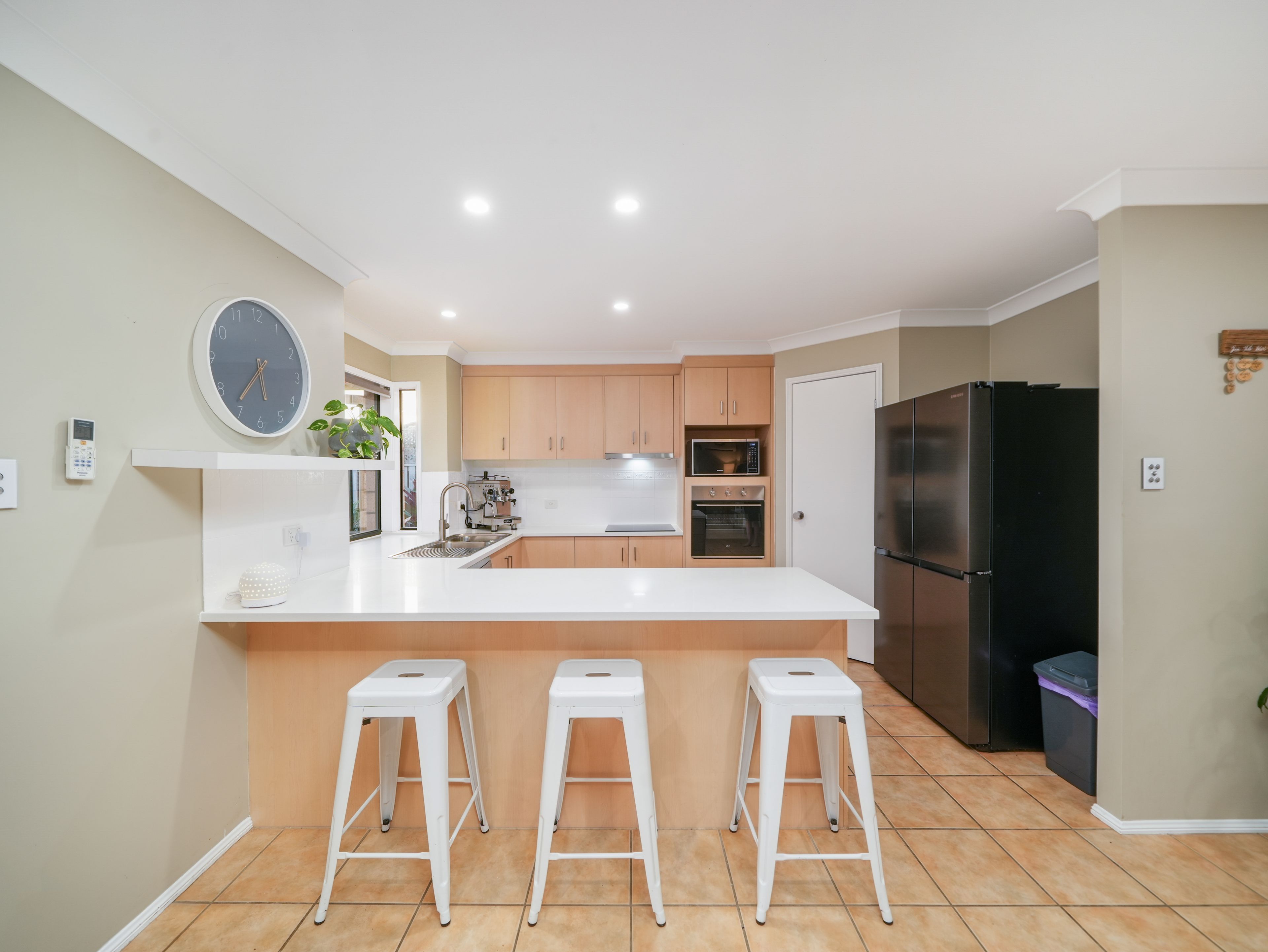 53 Southerden Drive — photo 7 of 30