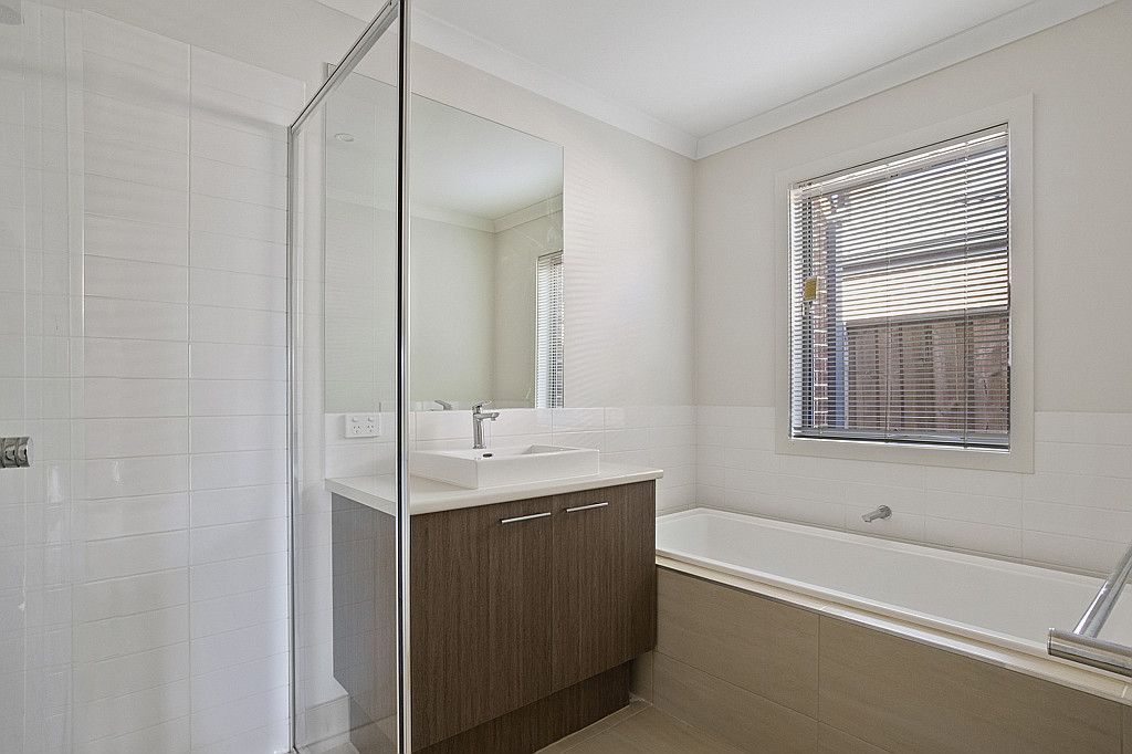 19 Oradala Rise, Werribee, VIC 3030
