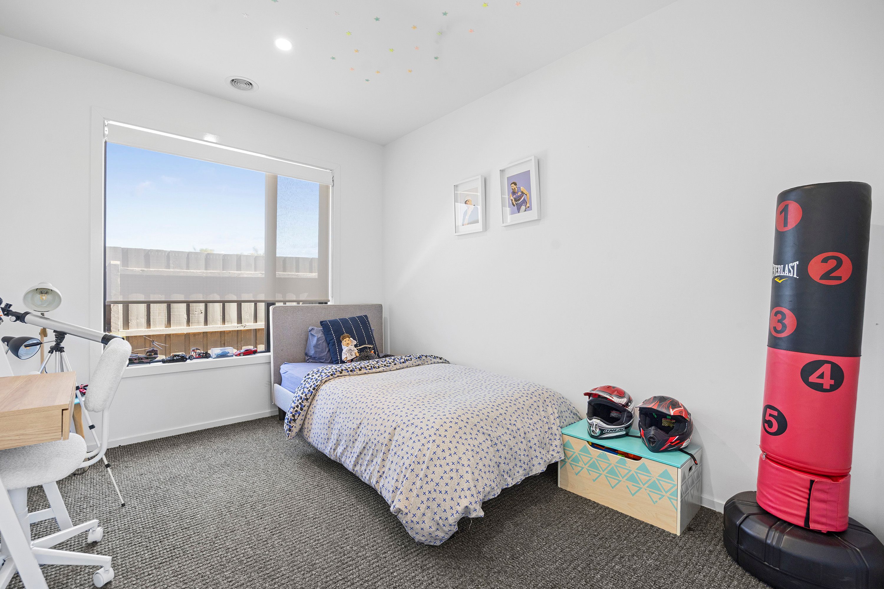 21 Durif Drive — photo 14 of 22