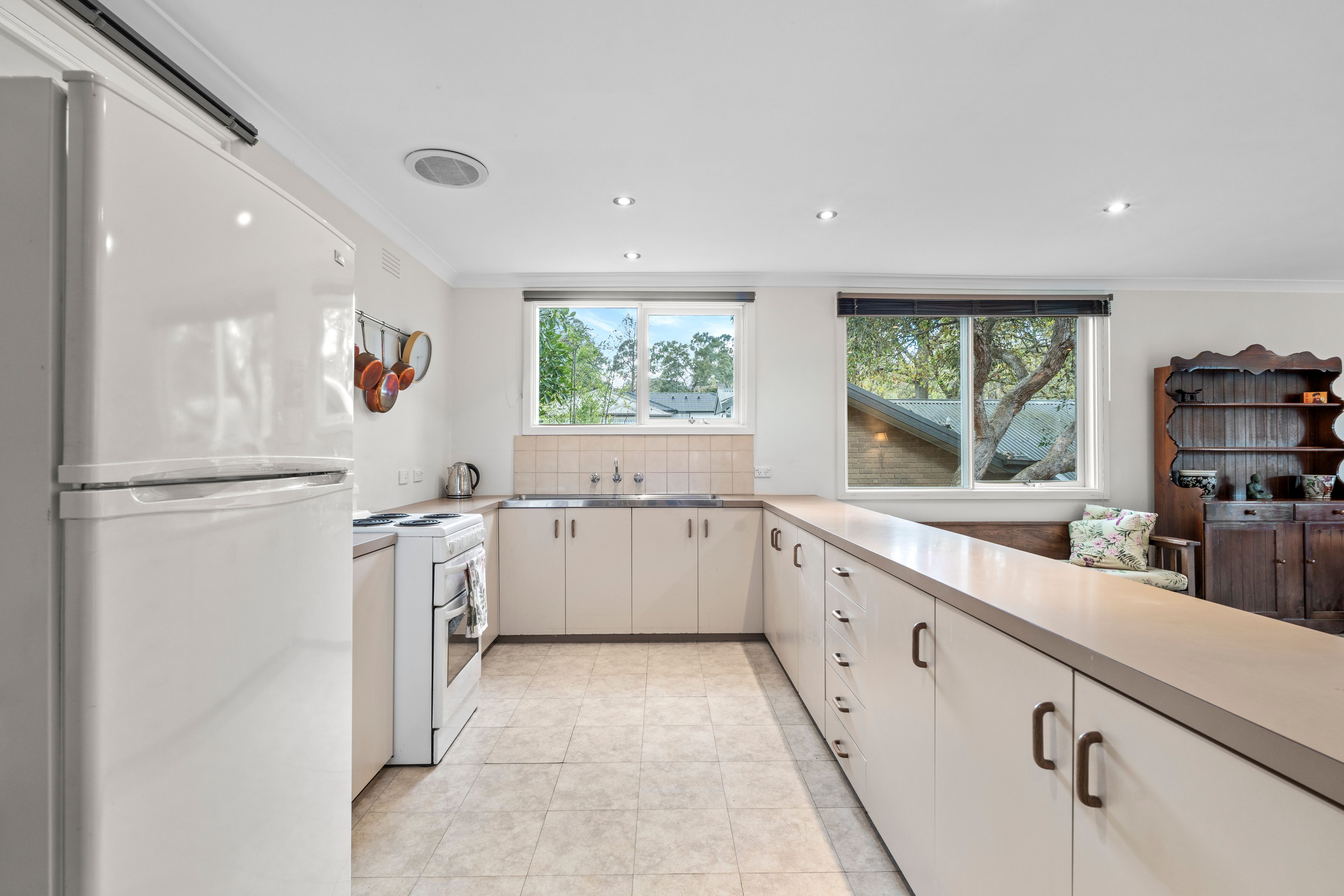 83 Brougham Street — photo 5 of 11