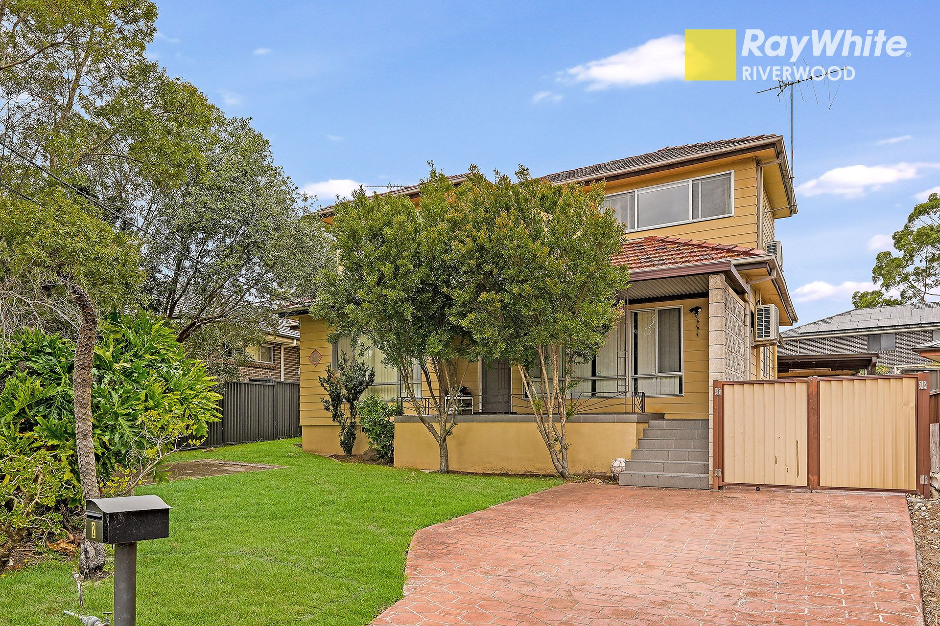 2 Sparkes Avenue — photo from Ray White Riverwood