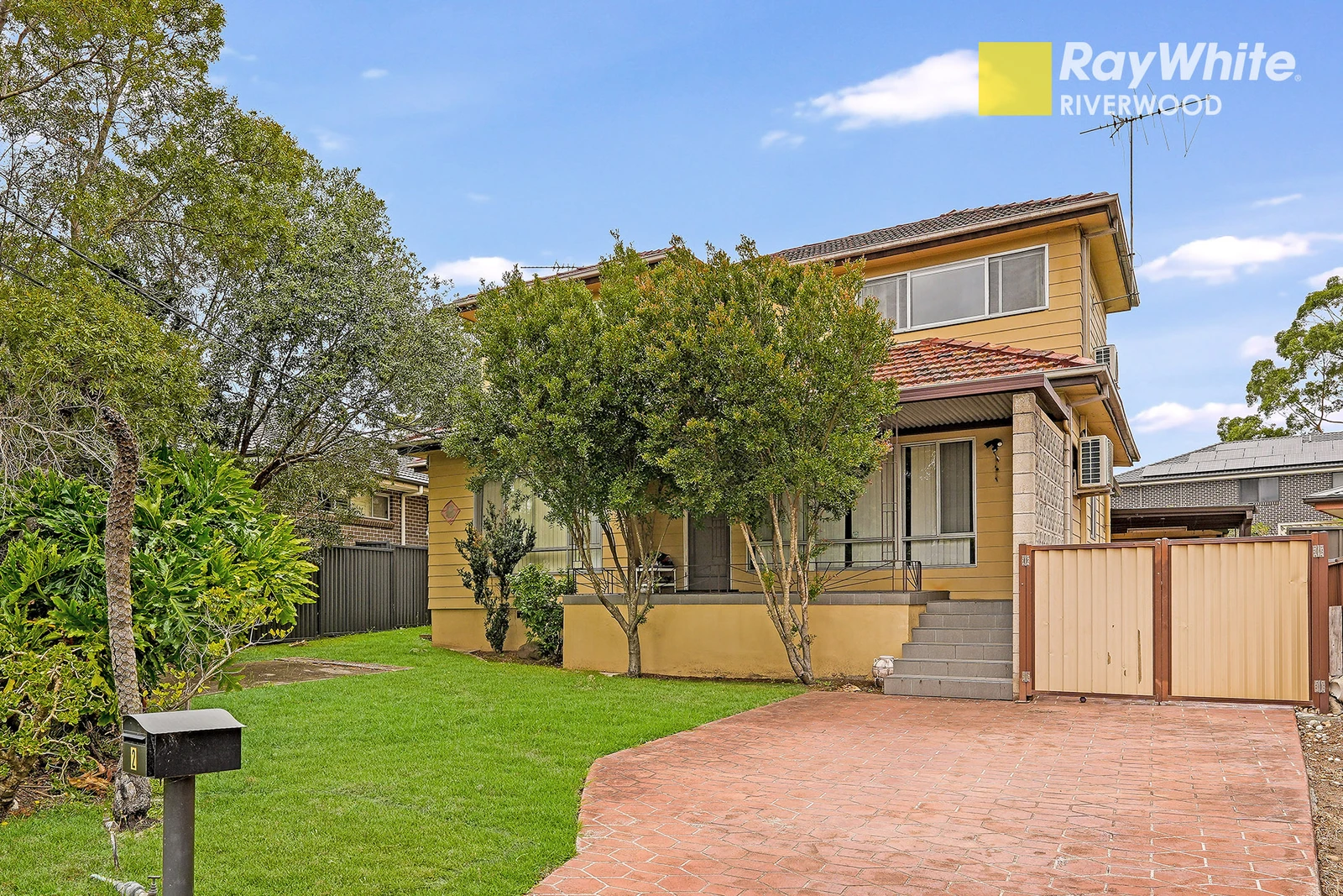 2 Sparkes Avenue, Mortdale, NSW 2223