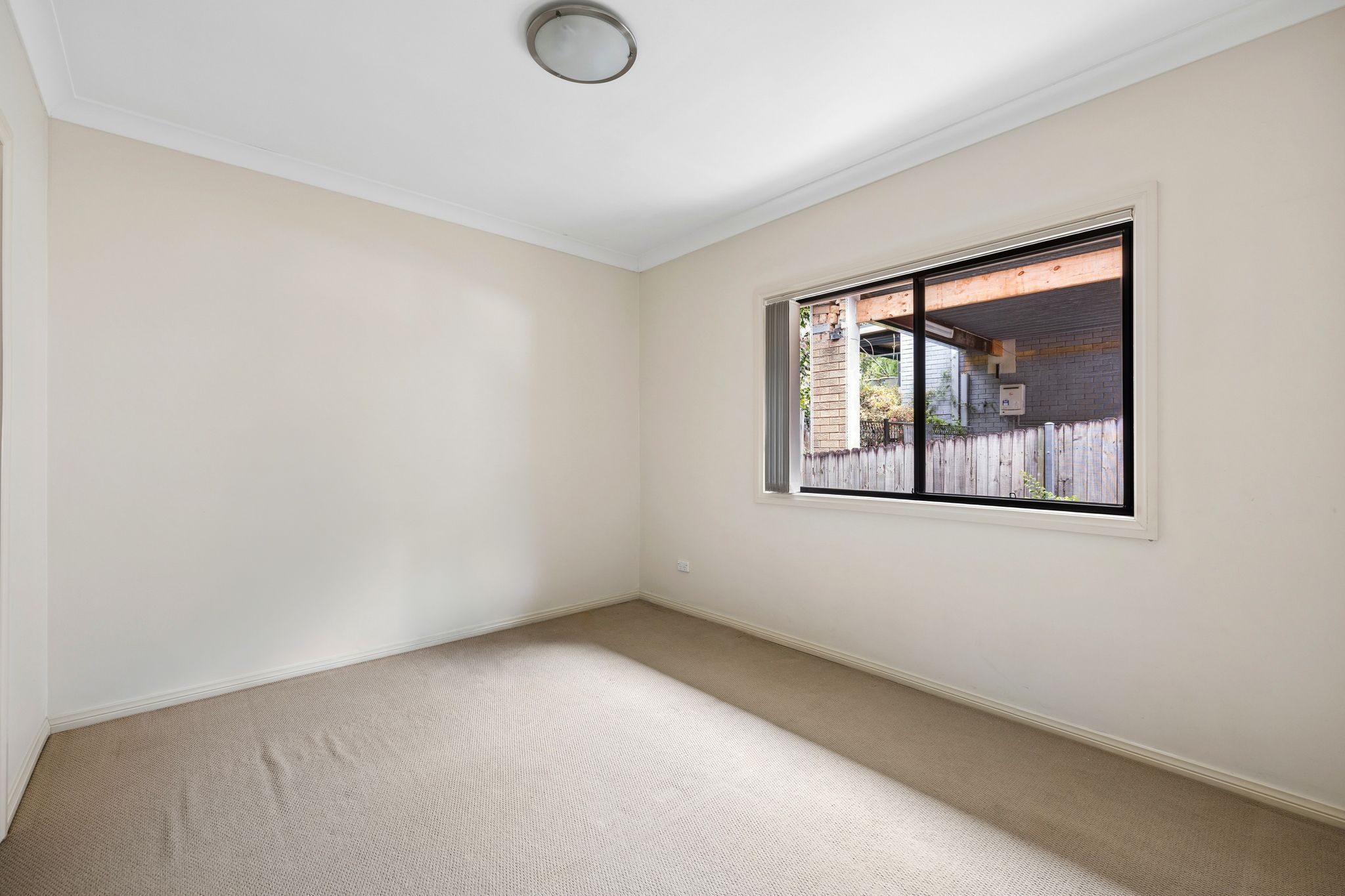 5/28-30 Yattenden Crescent — photo 6 of 15