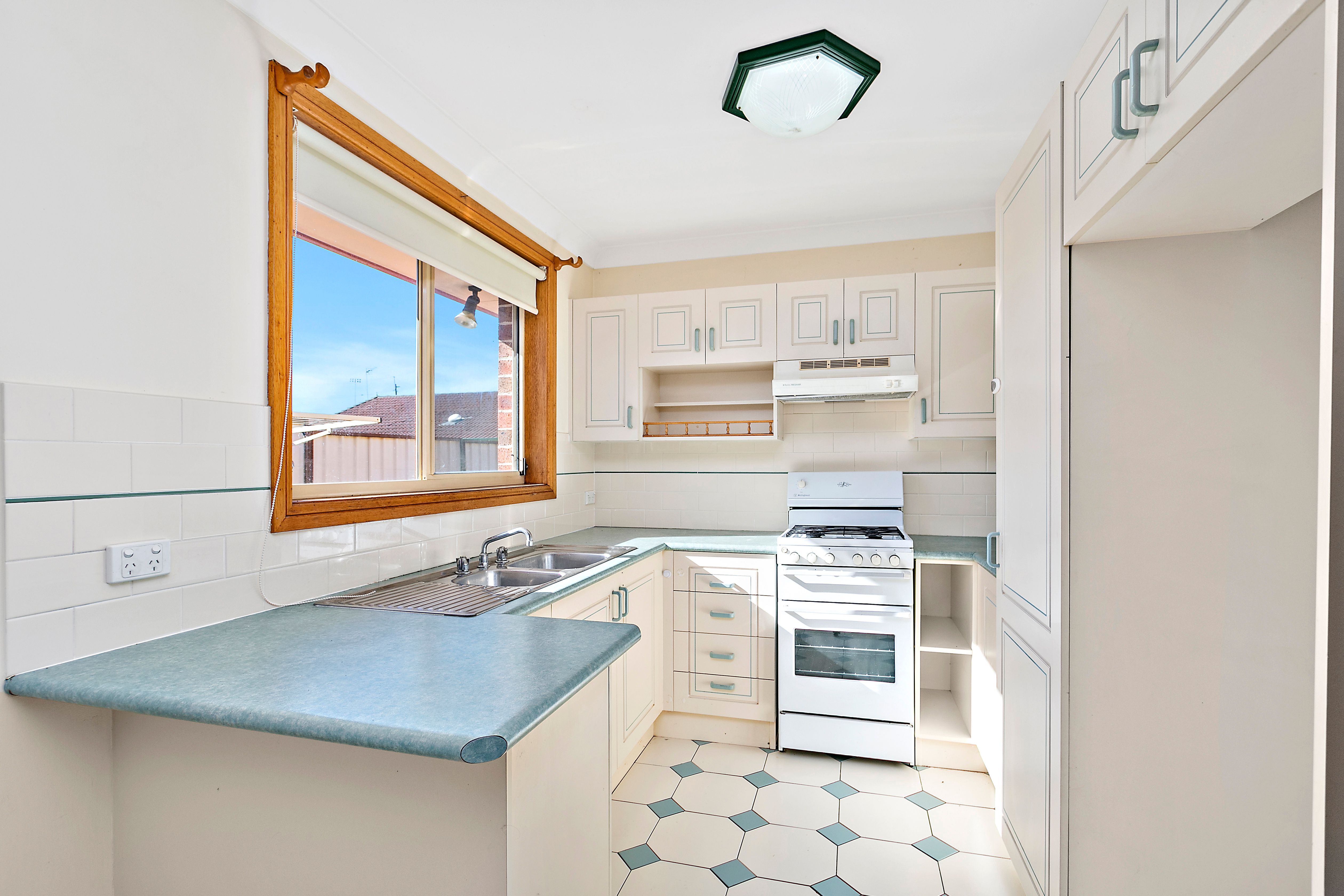 3/7-9 Tabourie Close, Flinders, NSW 2529