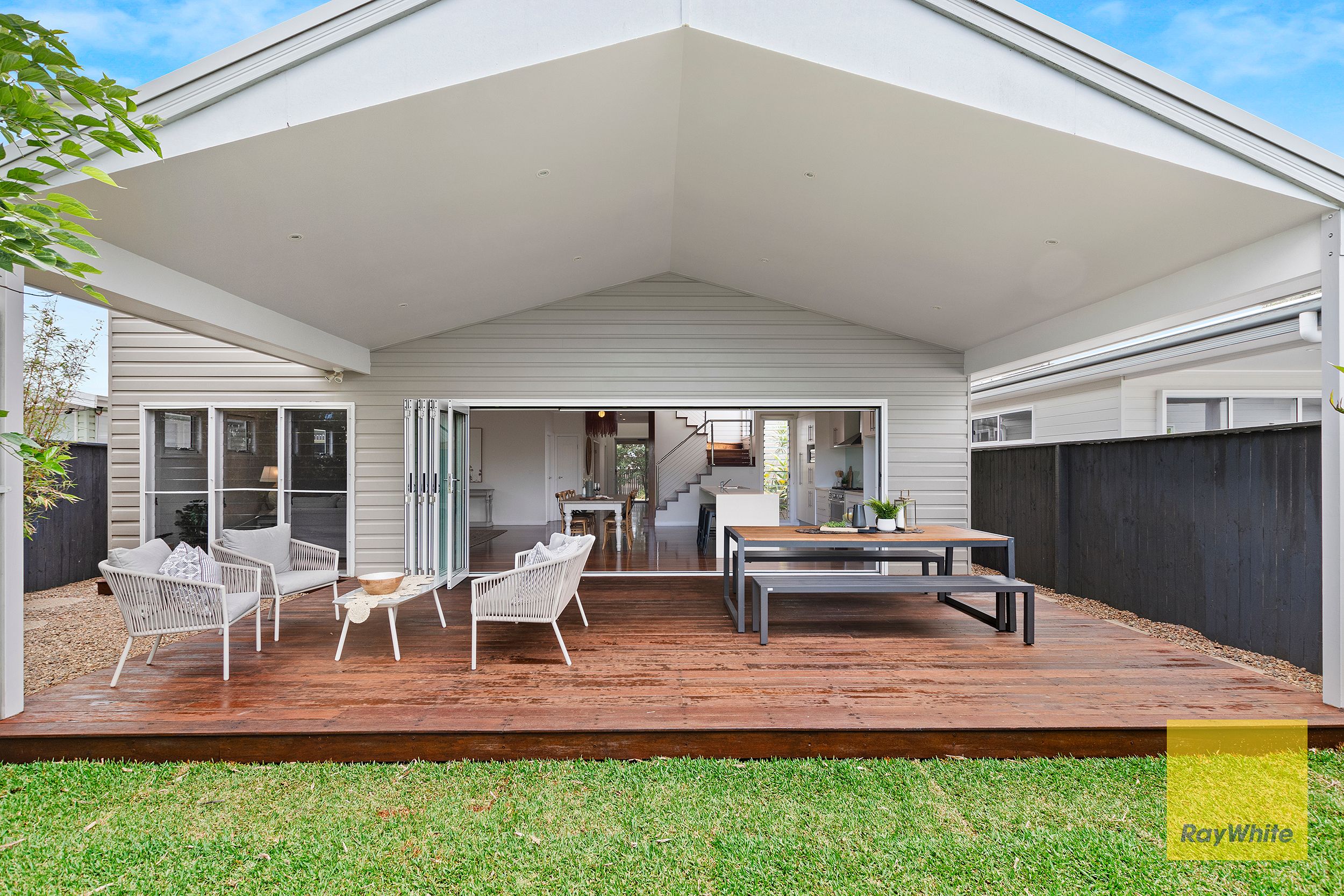 52 Cambridge Street, Umina Beach NSW 2257