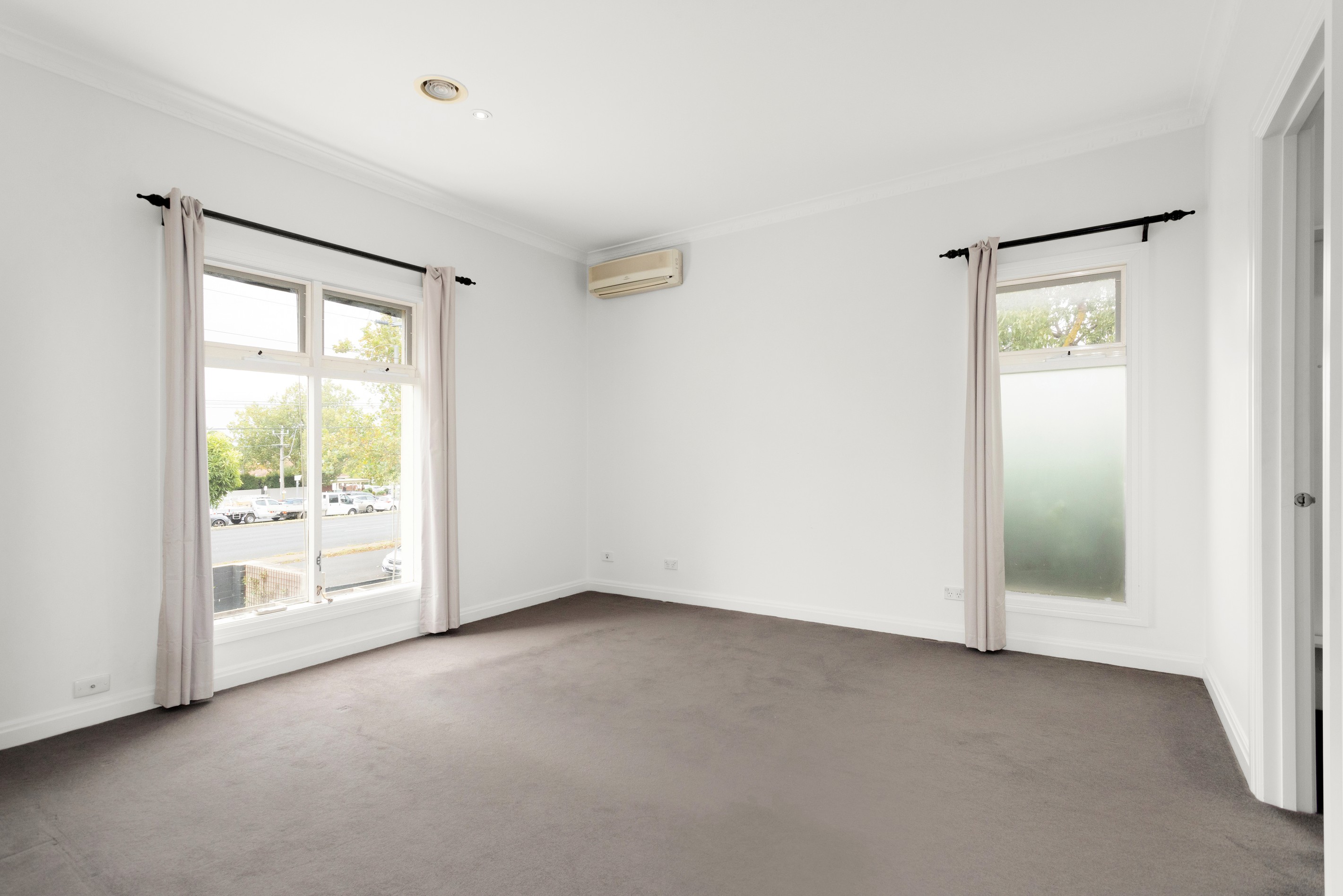 1/1172 - 1174 Dandenong Road, Carnegie, VIC 3163