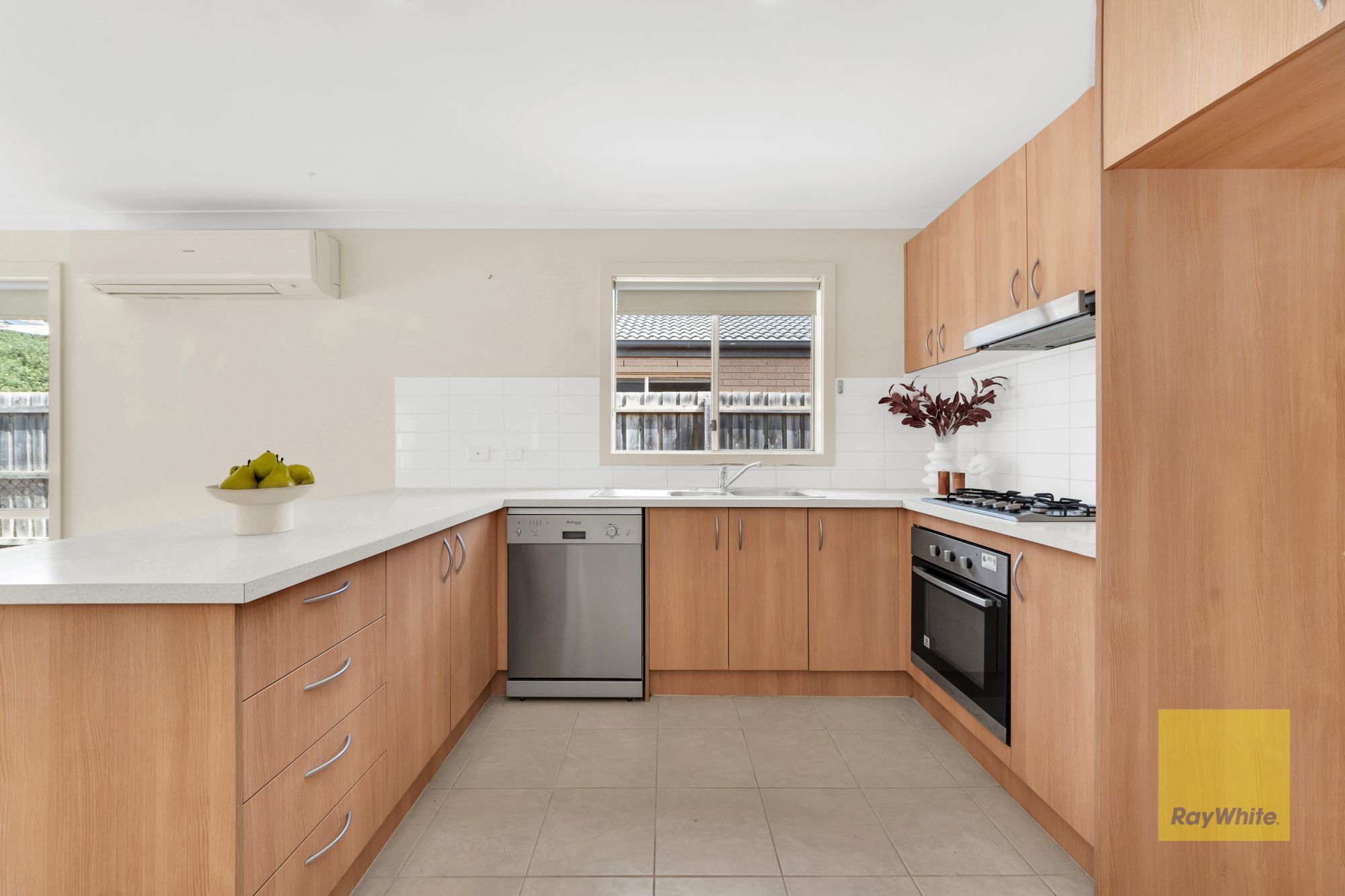 10 Trott Street — photo 11 of 27